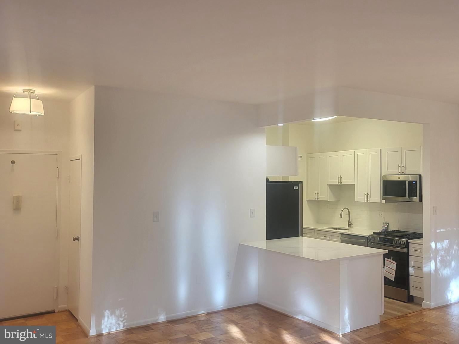 10500 ROCKVILLE PIKE M15