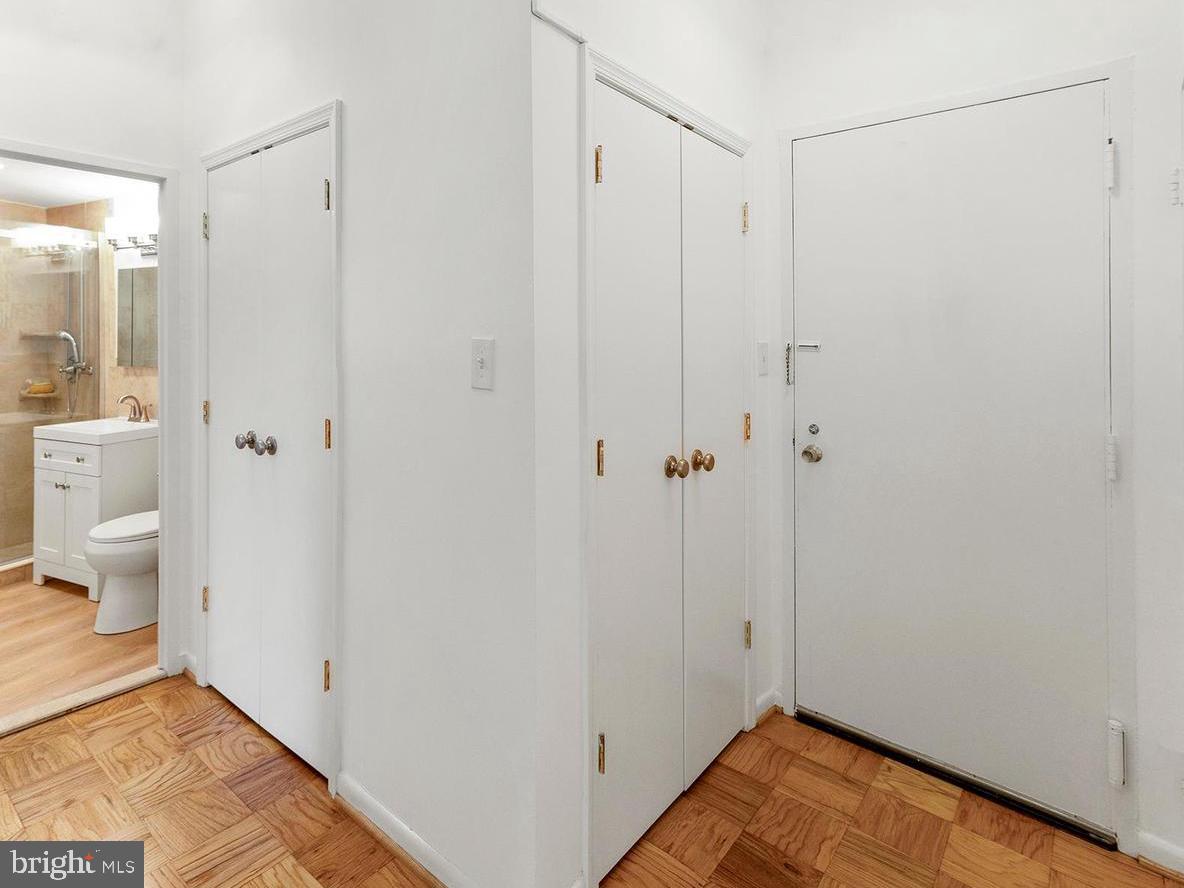 10500 ROCKVILLE PIKE M15