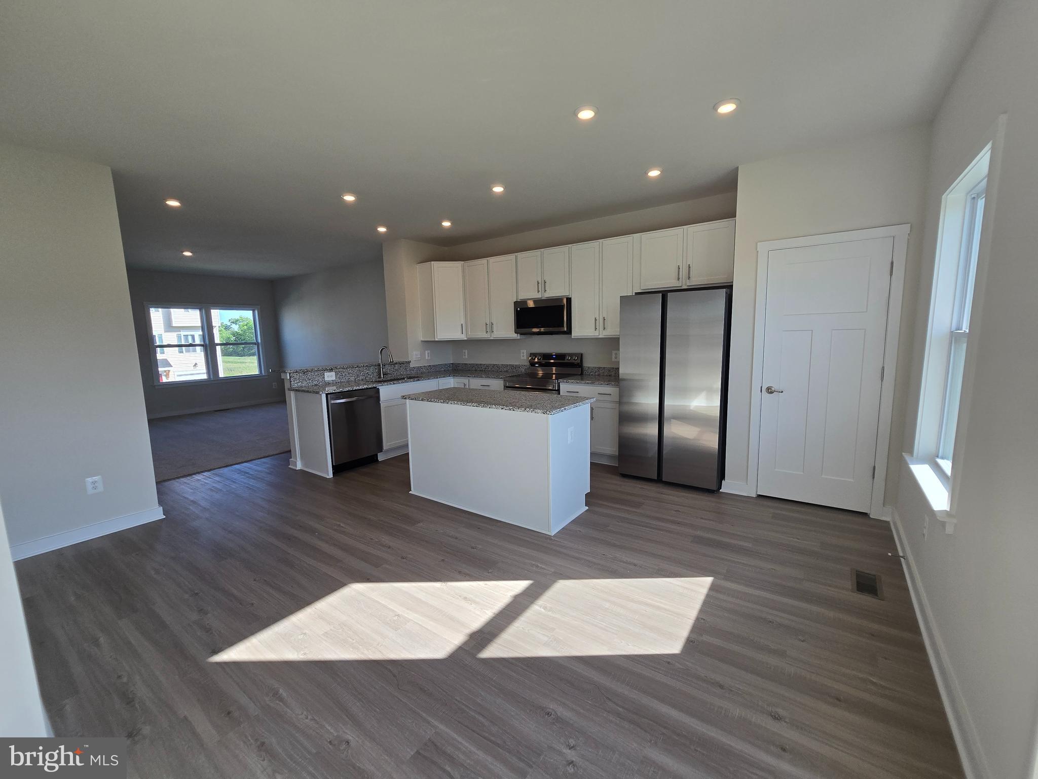 SOUTH BROOK - Residential Lease