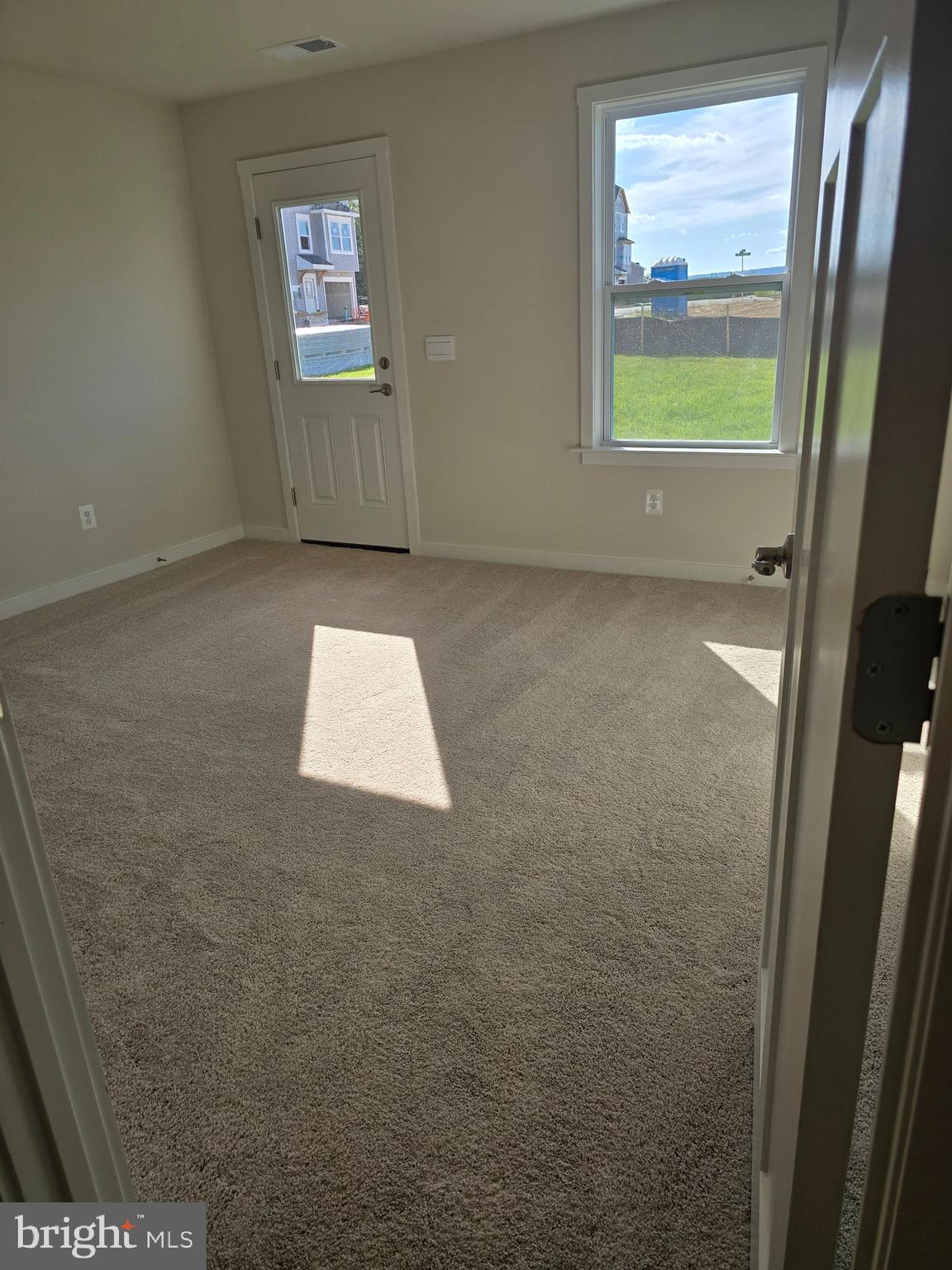 SOUTH BROOK - Residential Lease