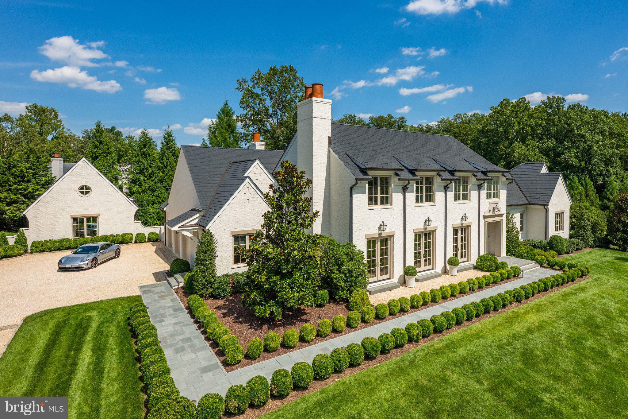 1321 DARNALL DRIVE