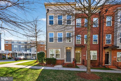 724 HENDRIX AVENUE GAITHERSBURG MD 20878