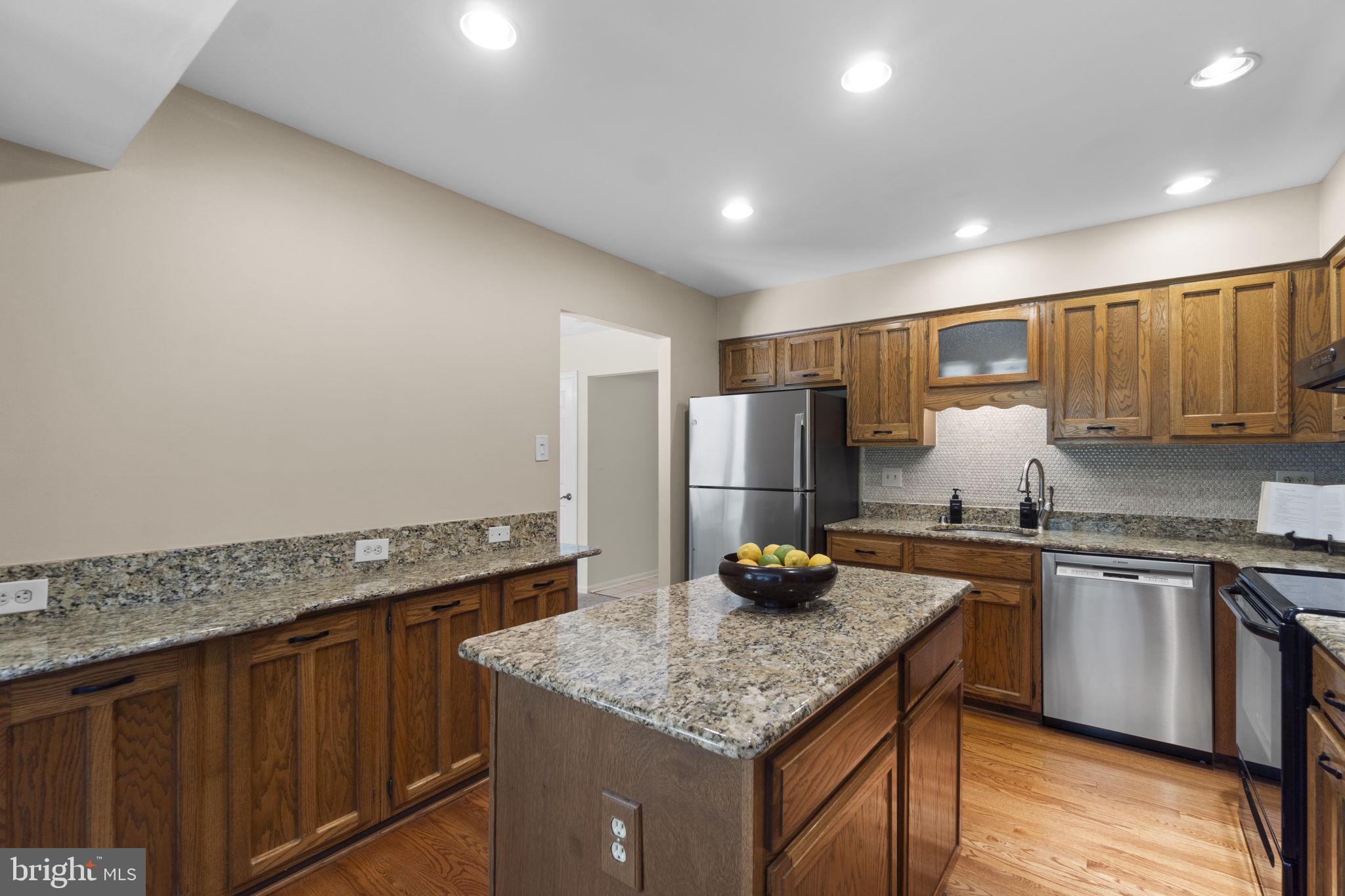 KINGS CONTRIVANCE - Residential
