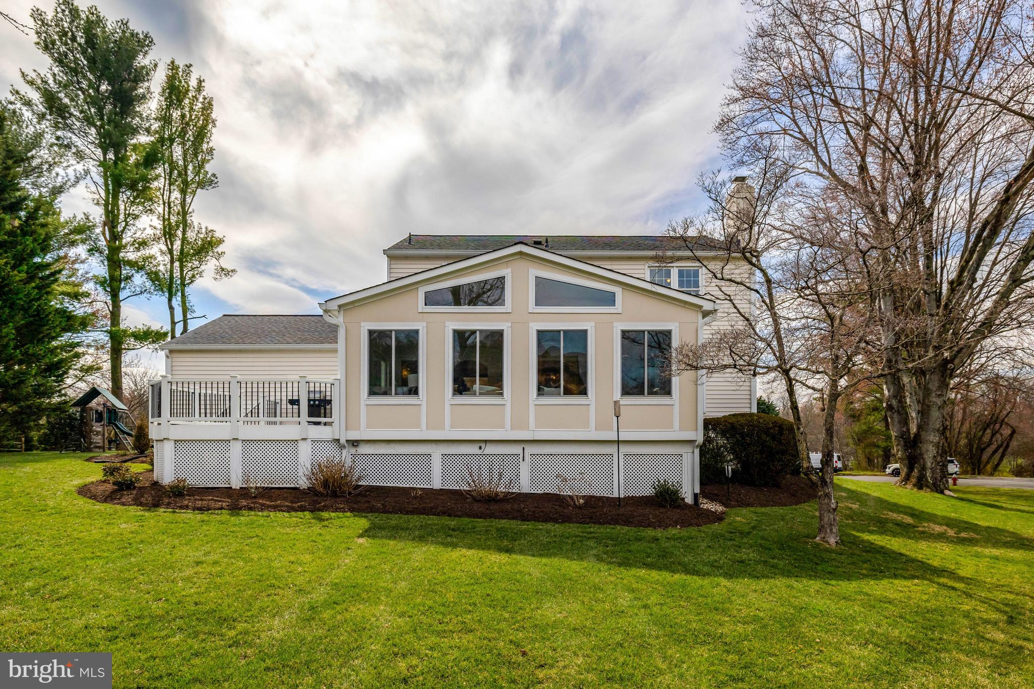 HICKORY CREEK - Residential