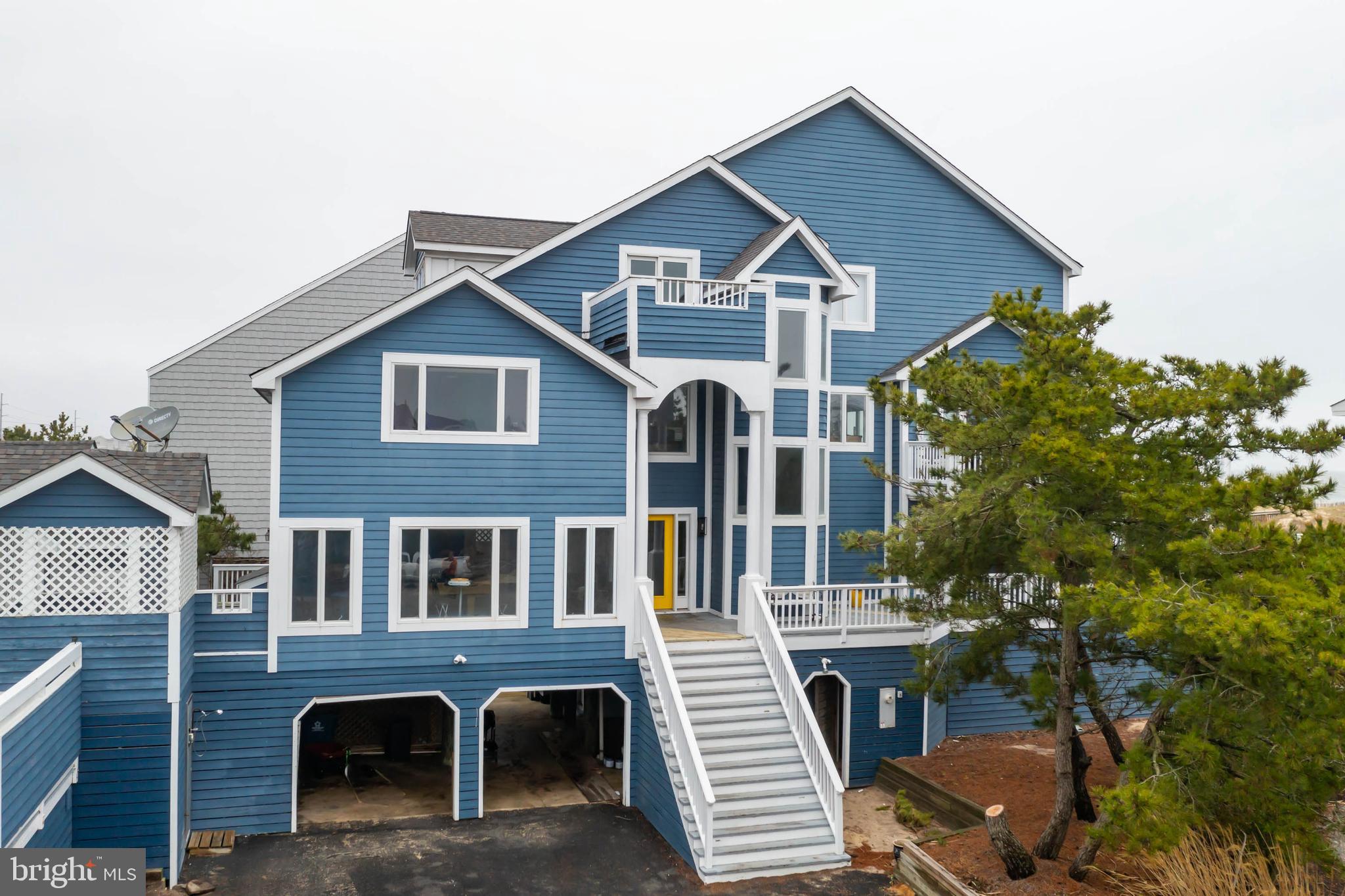 CURVES - Residential