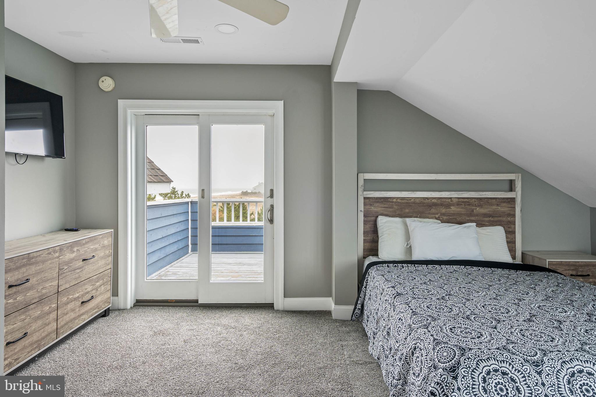 CURVES - Residential