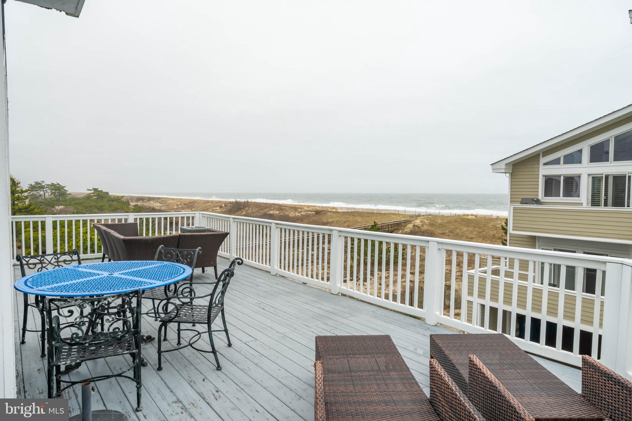 CURVES - Residential