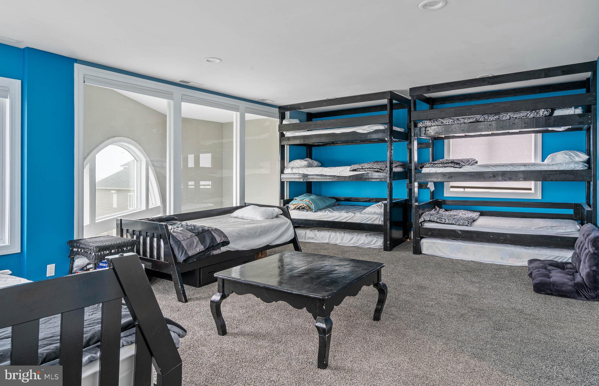 CURVES - Residential