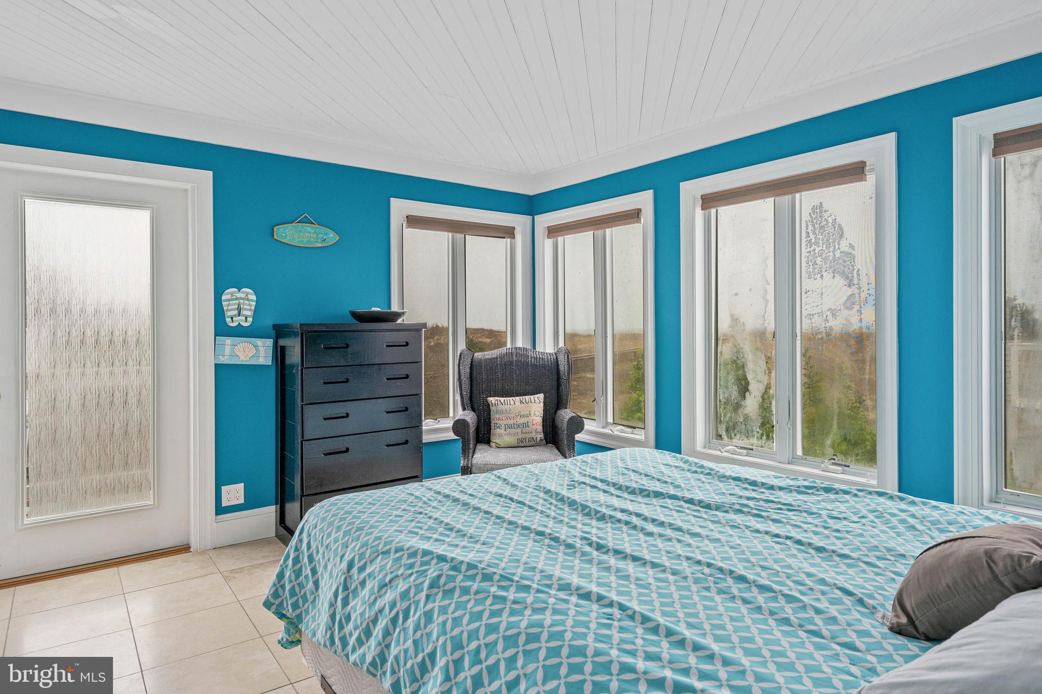 CURVES - Residential