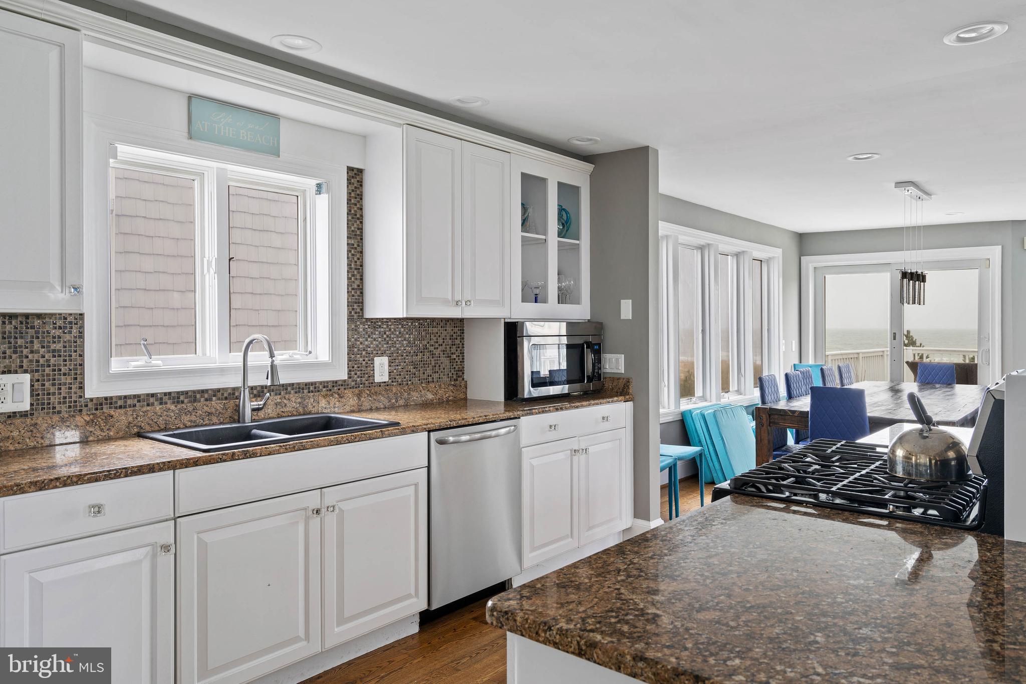 CURVES - Residential