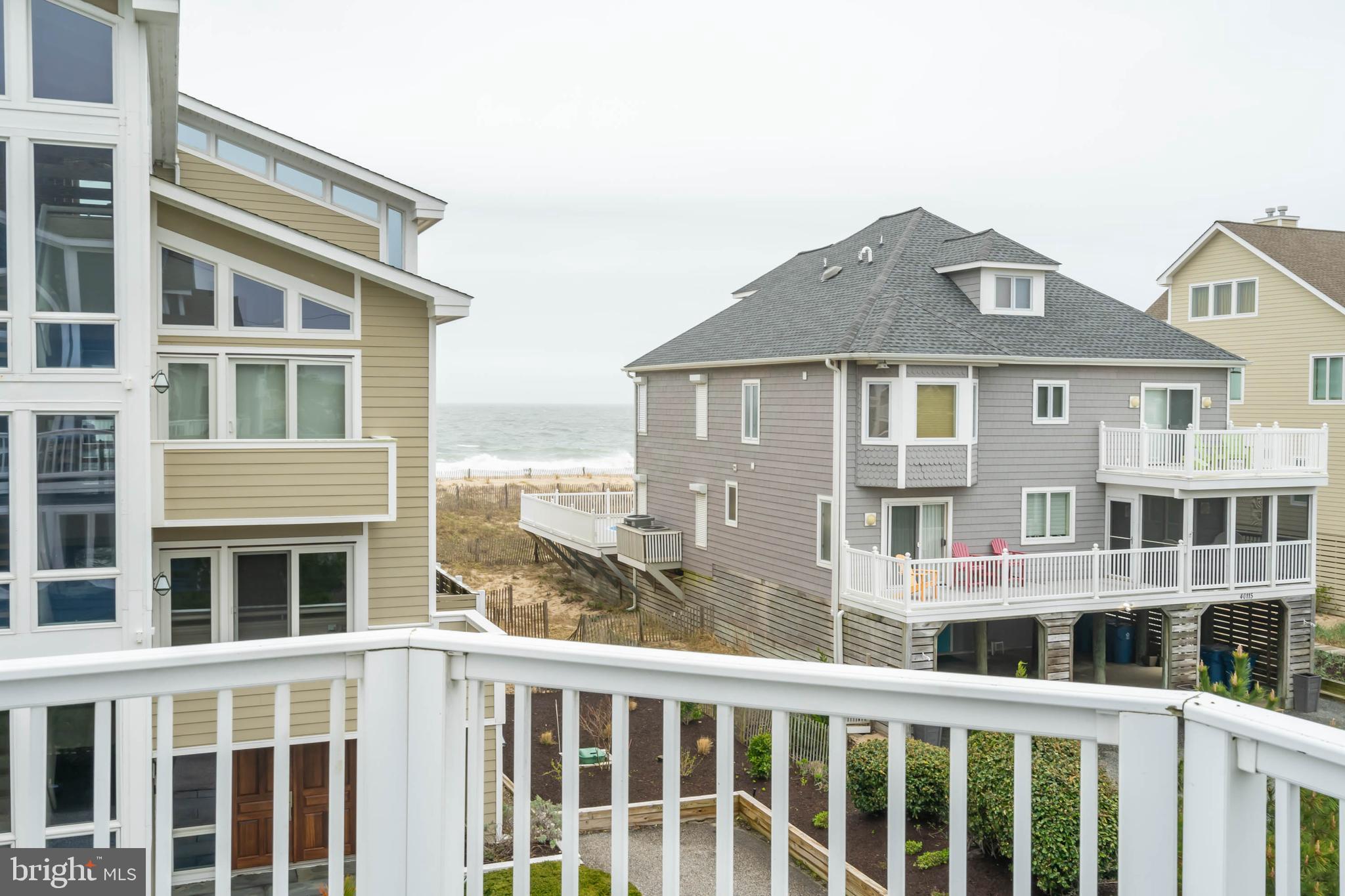 CURVES - Residential