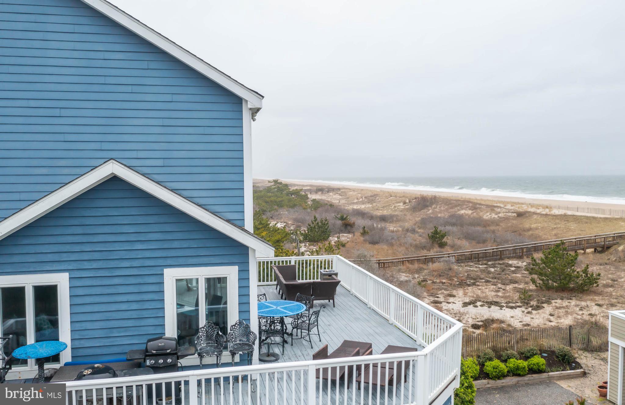 CURVES - Residential