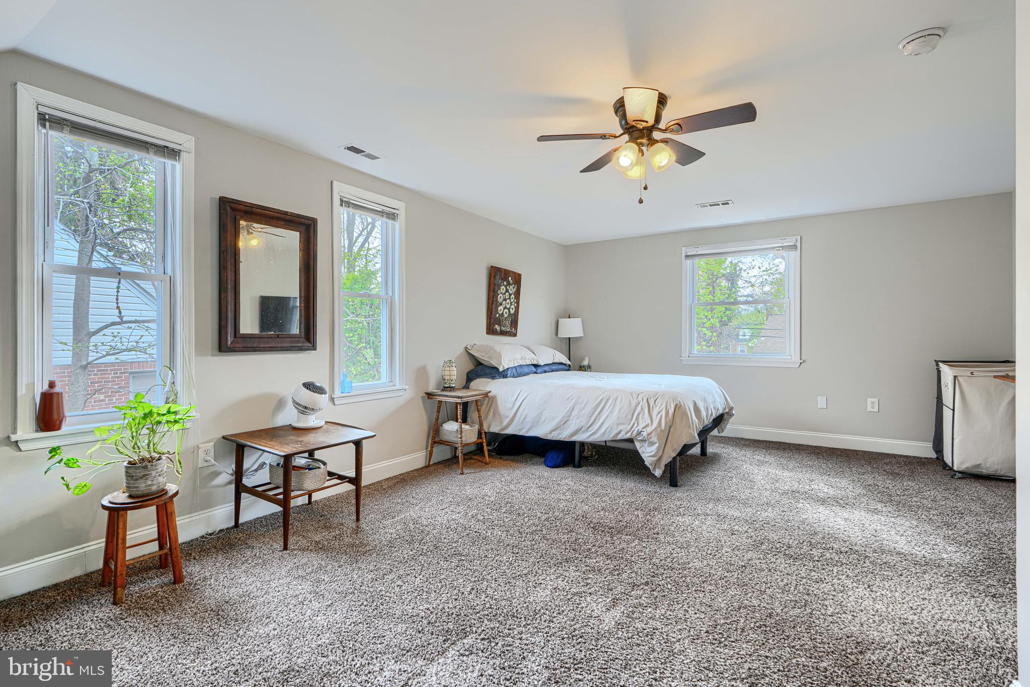 HAMILTON - Residential