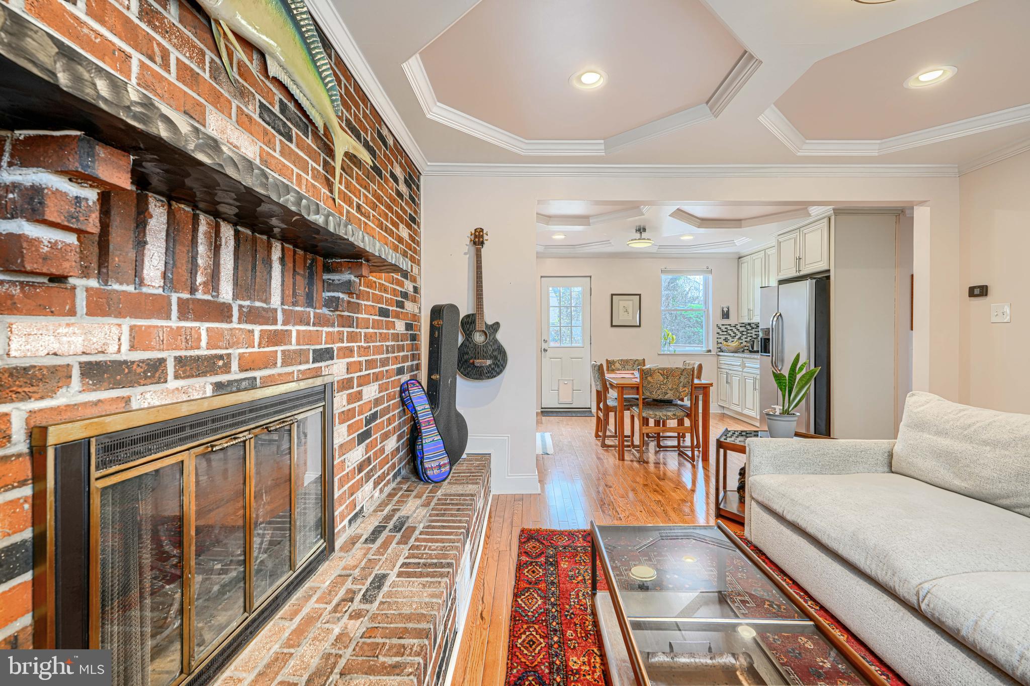 6007 WINTHROPE AVENUE