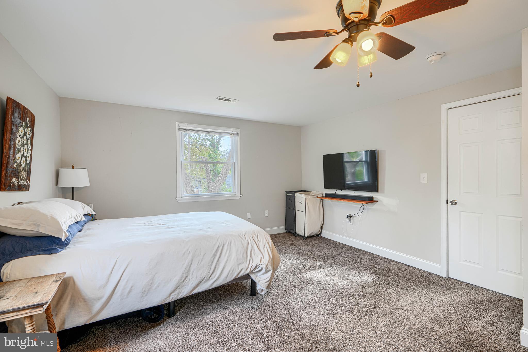 HAMILTON - Residential