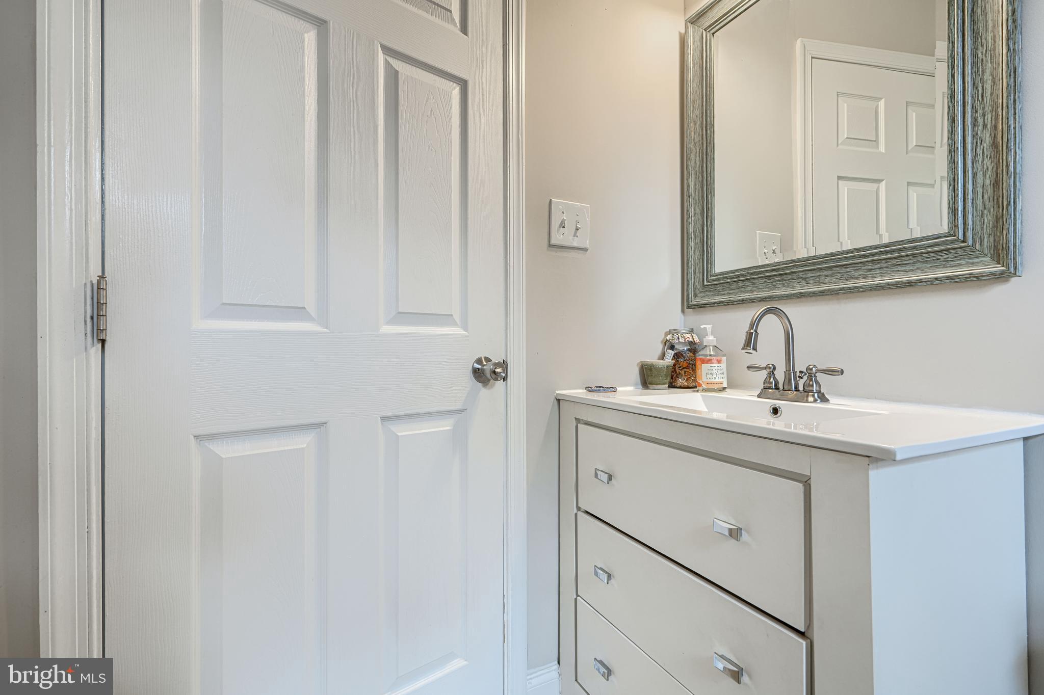 HAMILTON - Residential