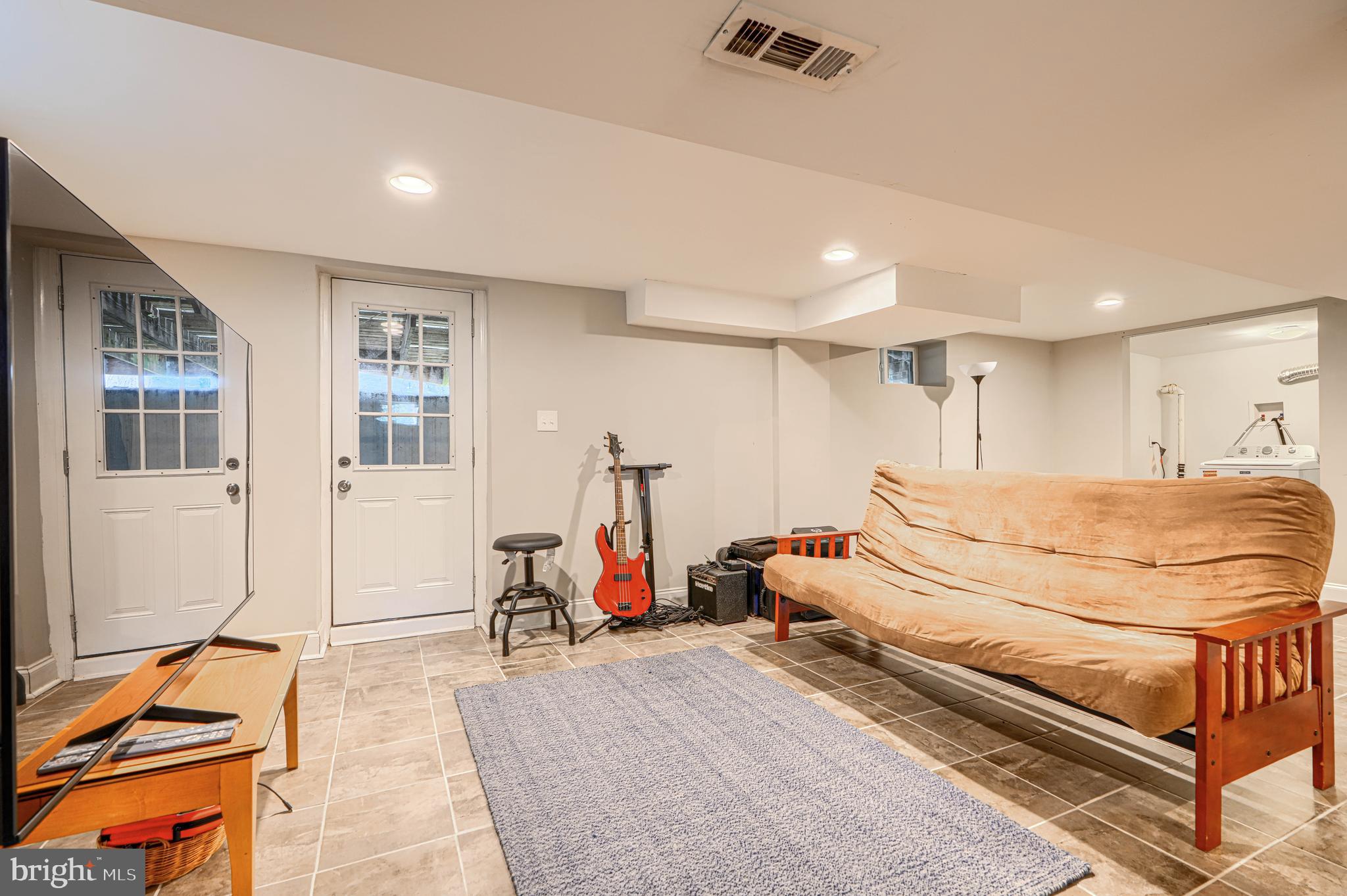 HAMILTON - Residential