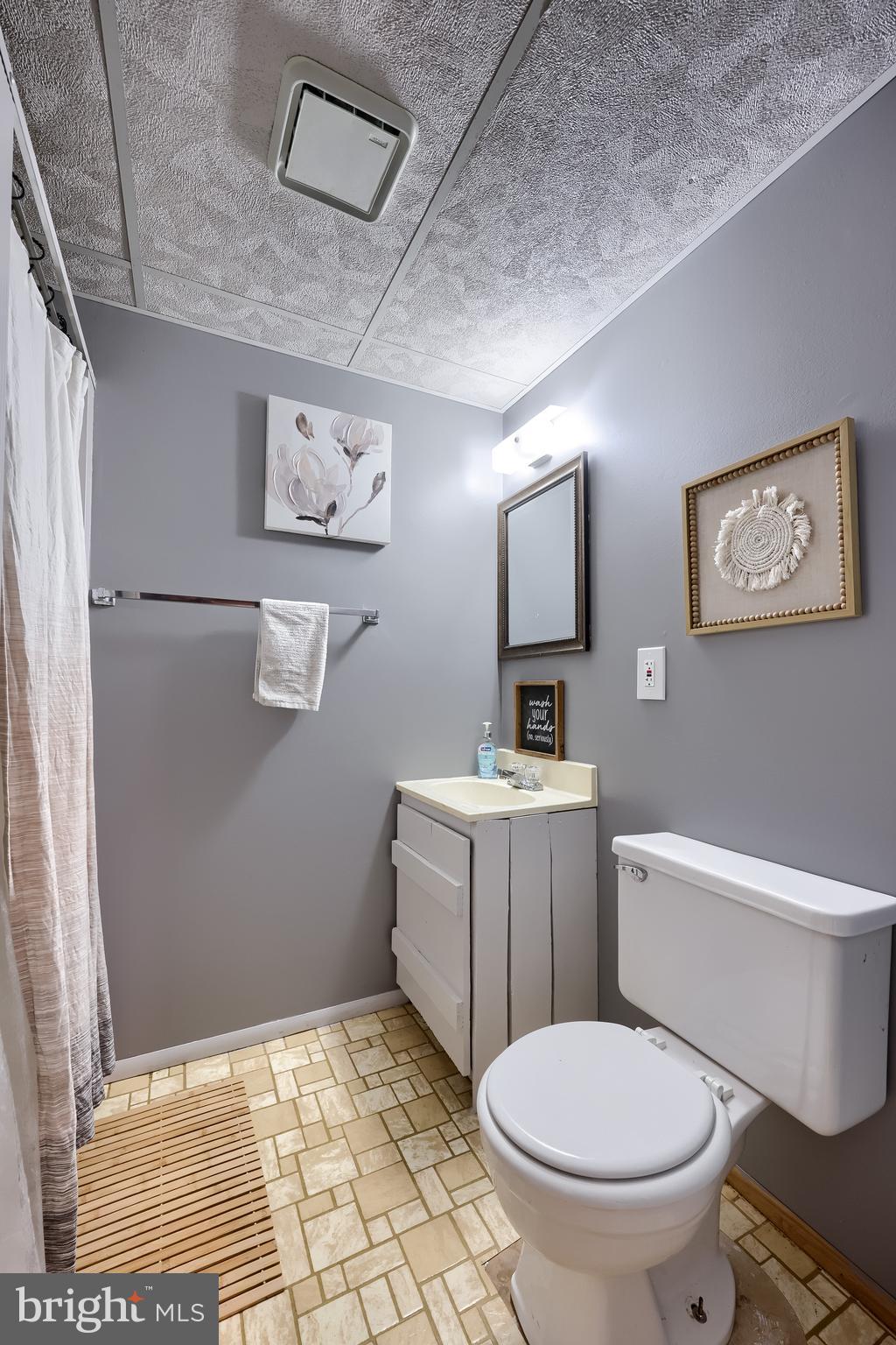 ELIZABETHTOWN BOROUGH - Residential