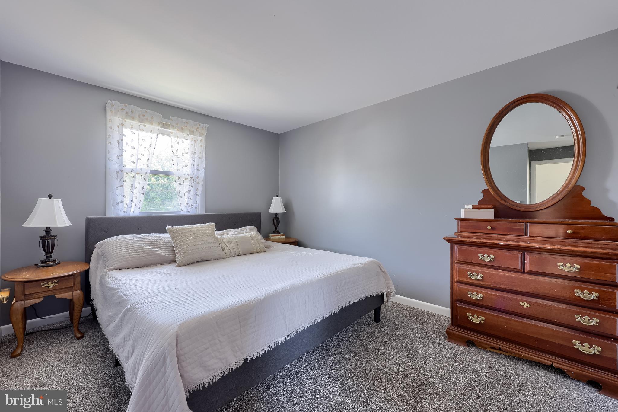 ELIZABETHTOWN BOROUGH - Residential