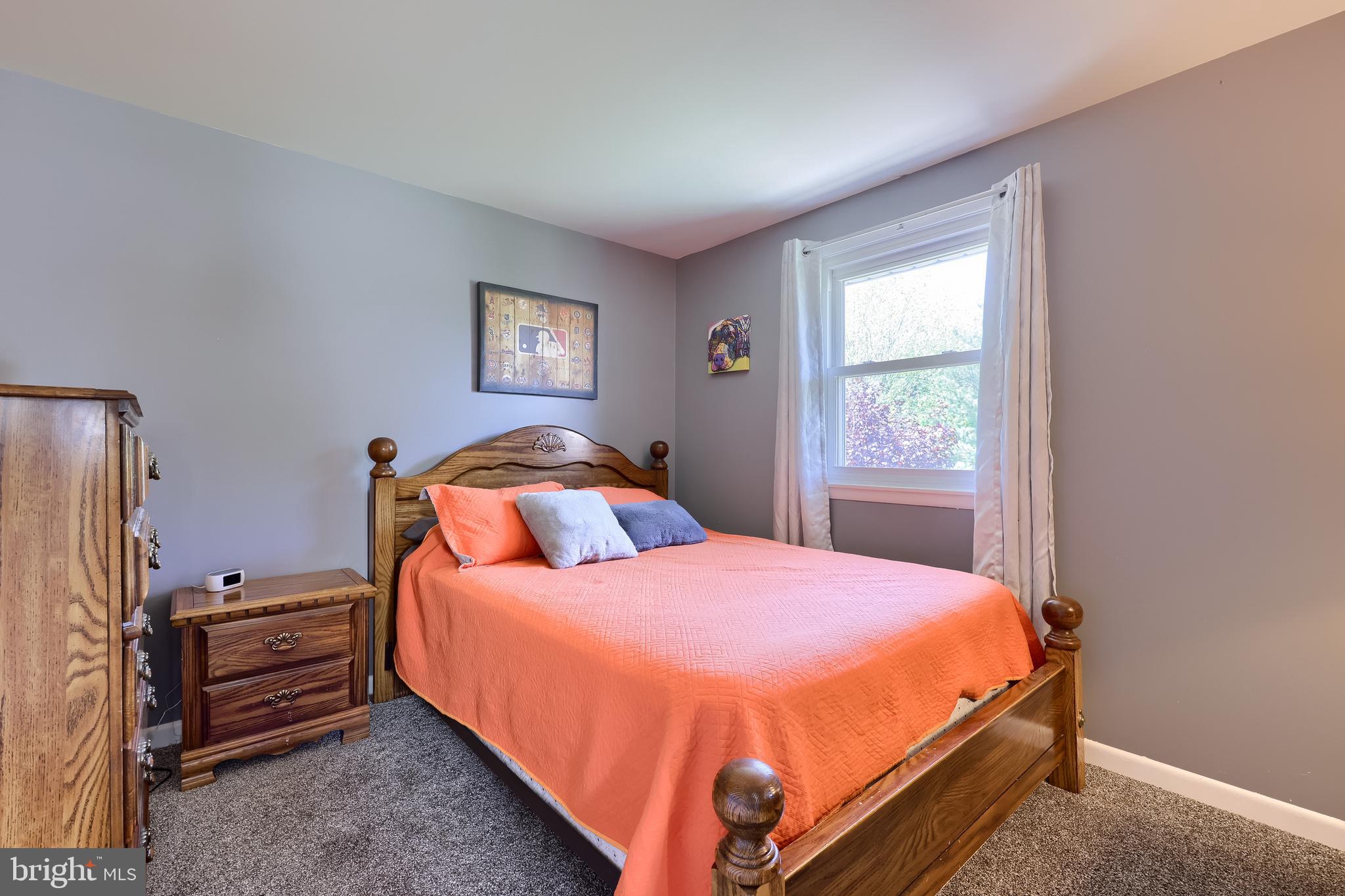 ELIZABETHTOWN BOROUGH - Residential