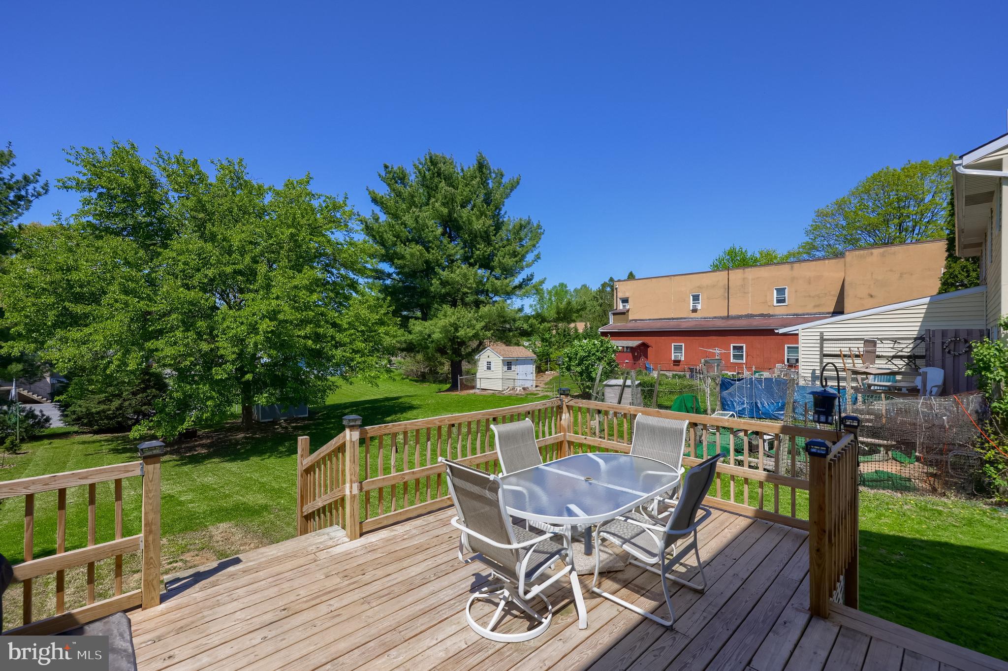 ELIZABETHTOWN BOROUGH - Residential