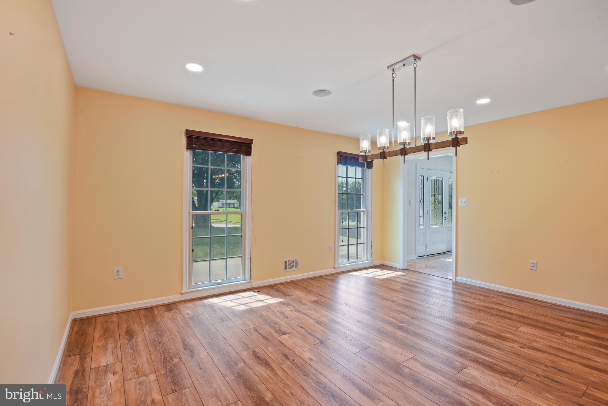 111 HONEYSUCKLE LANE