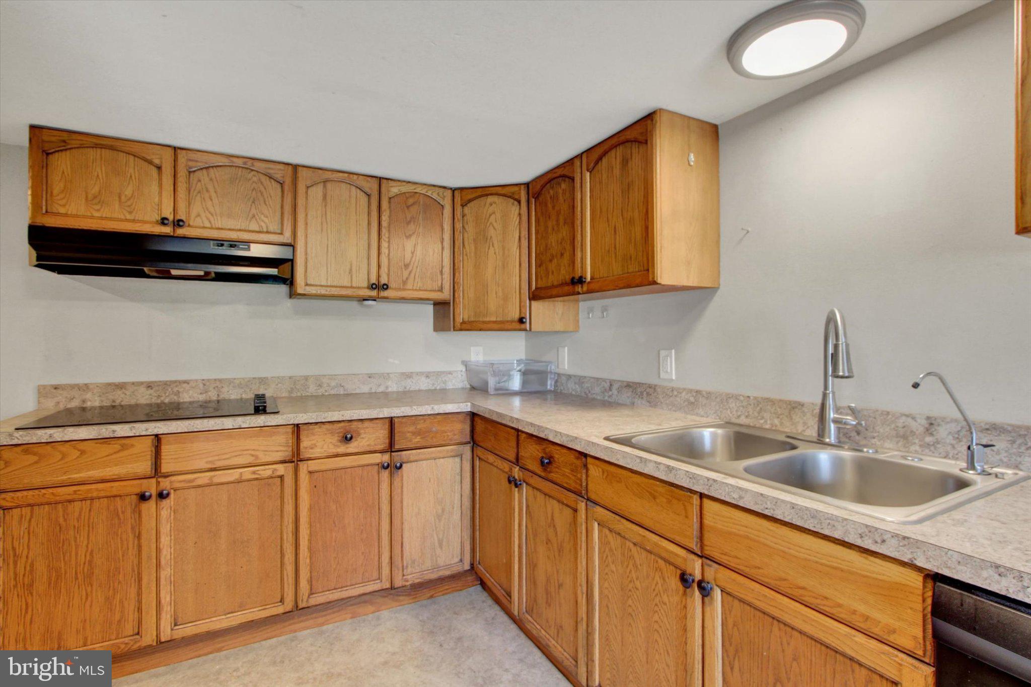 LOWER WINDSOR TWP - Residential