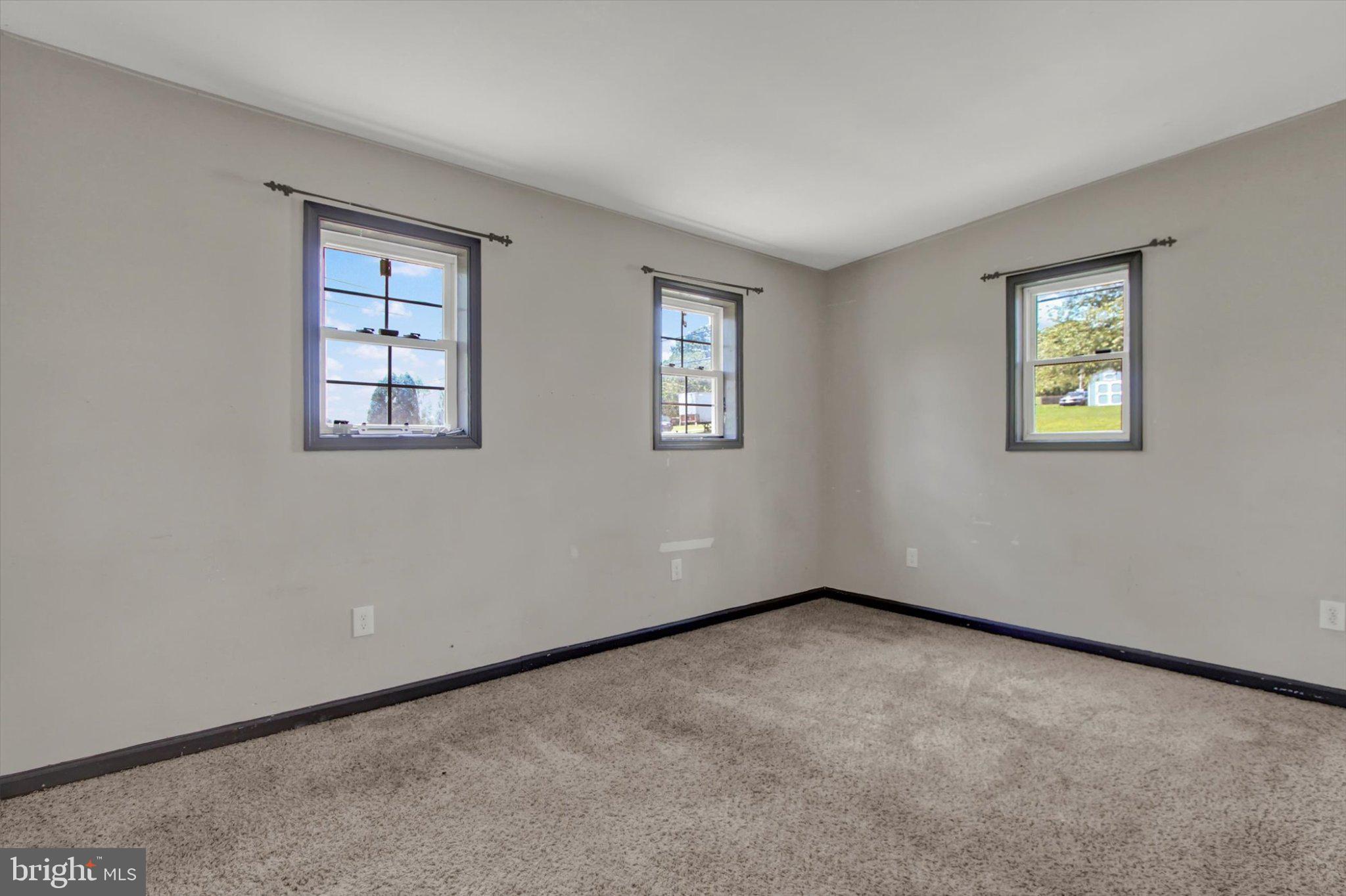 LOWER WINDSOR TWP - Residential