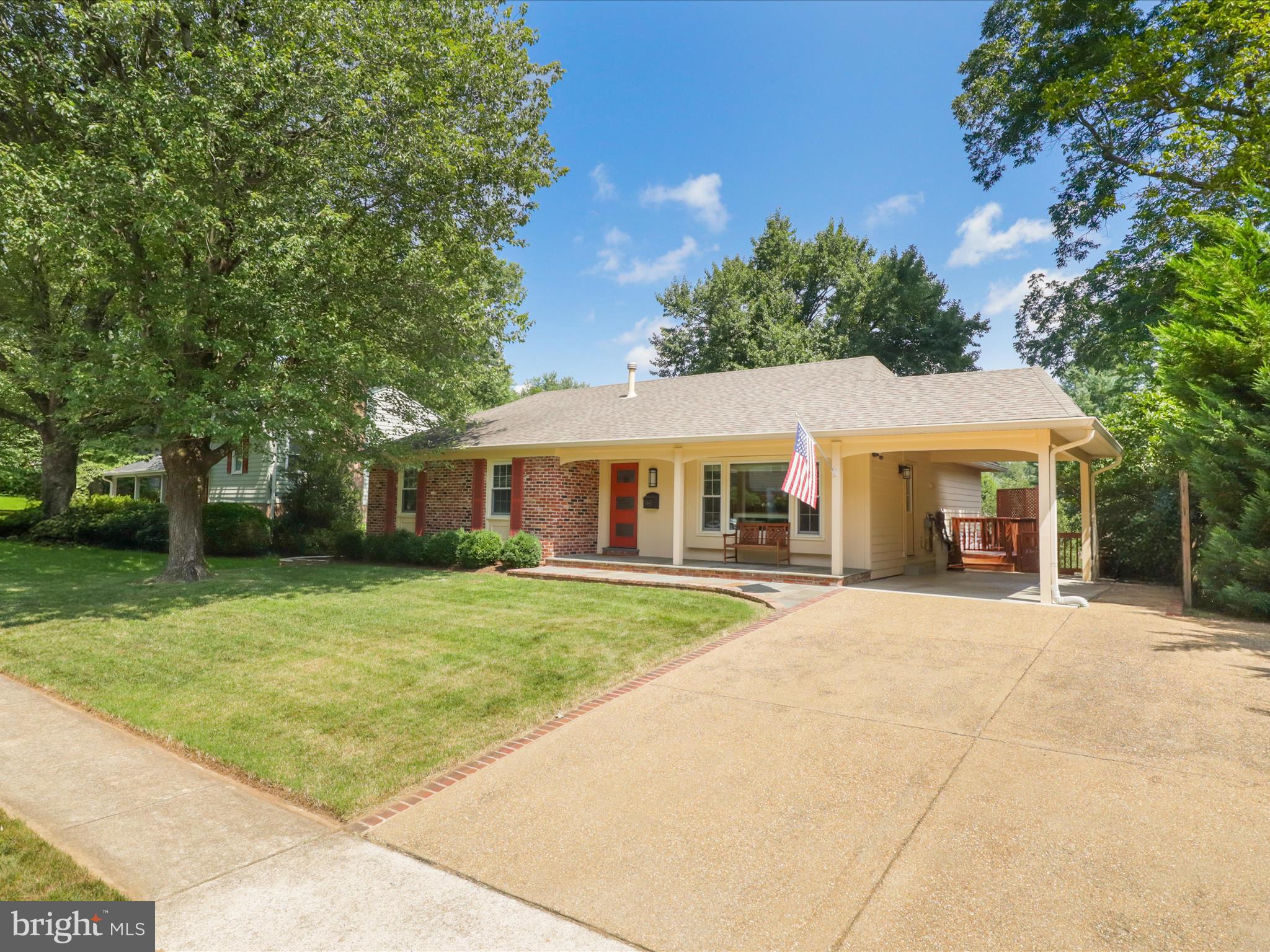 8304 BRIAR CREEK DRIVE