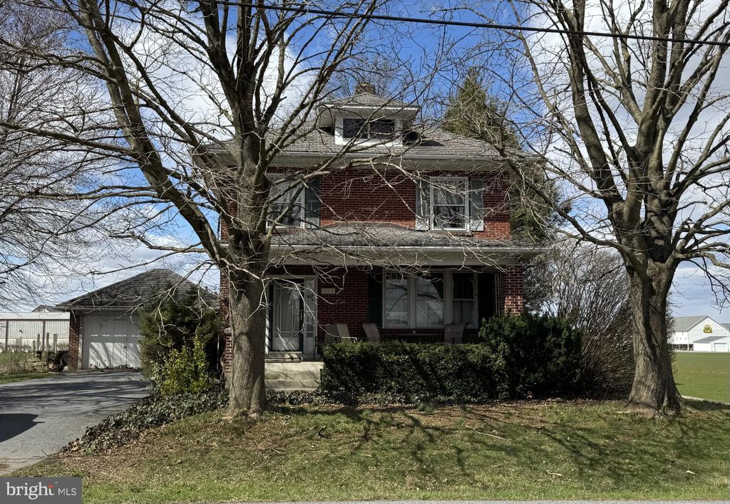 Photo of 602 Graystone Road, MANHEIM, PA 17545 (MLS # PALA2084596)