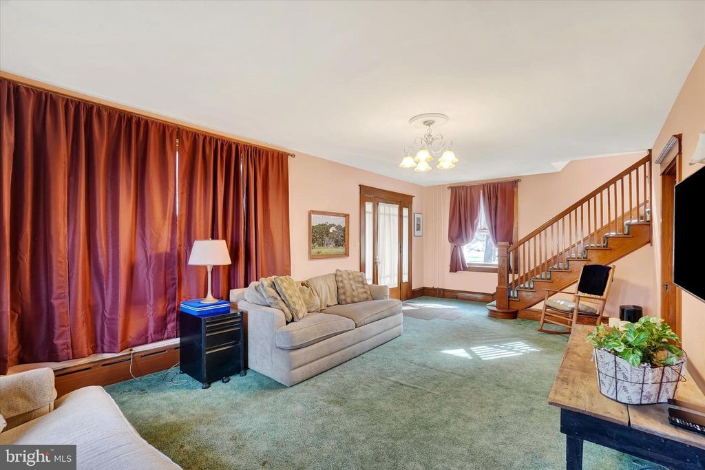 Photo of 602 Graystone Road, MANHEIM, PA 17545 (MLS # PALA2084596)