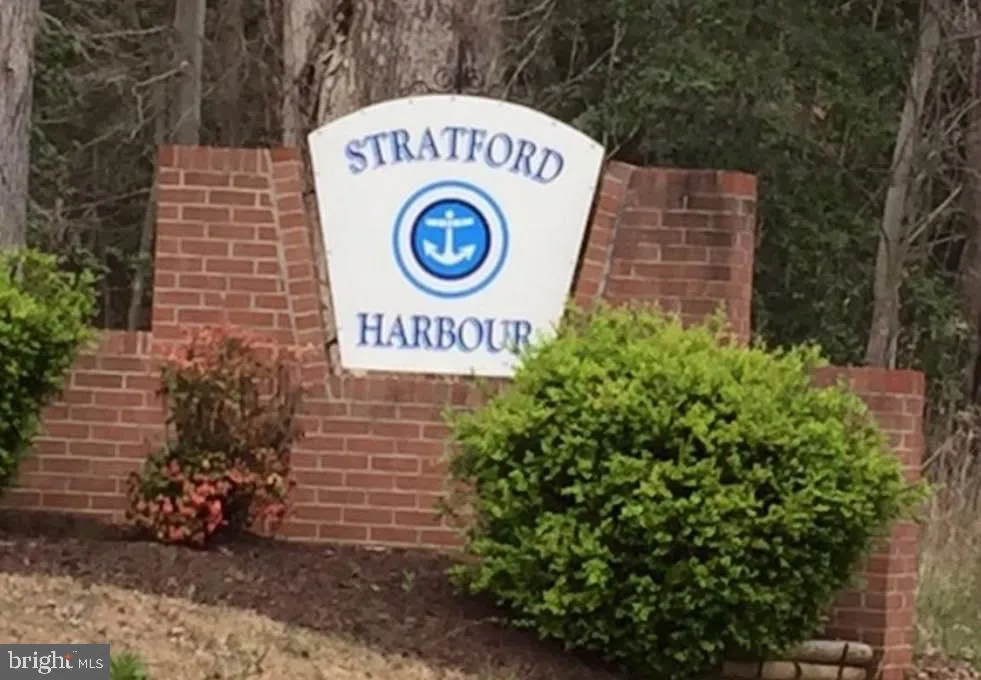 Montross, Virginia 22520, United States, ,Land,Active,73490