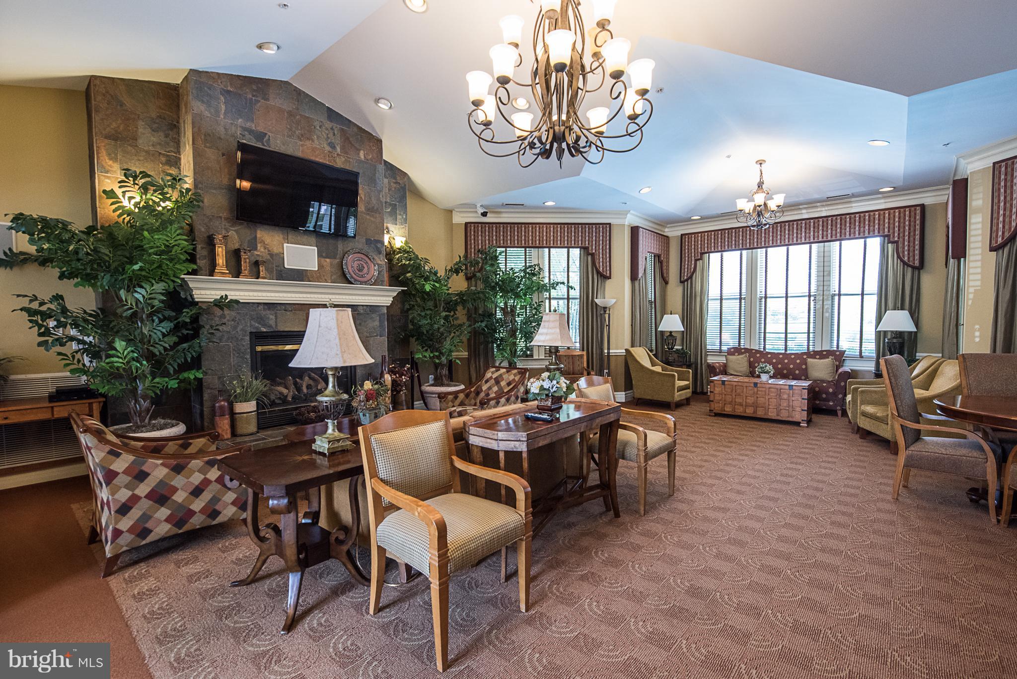 CHANTILLY PARK - Residential Lease