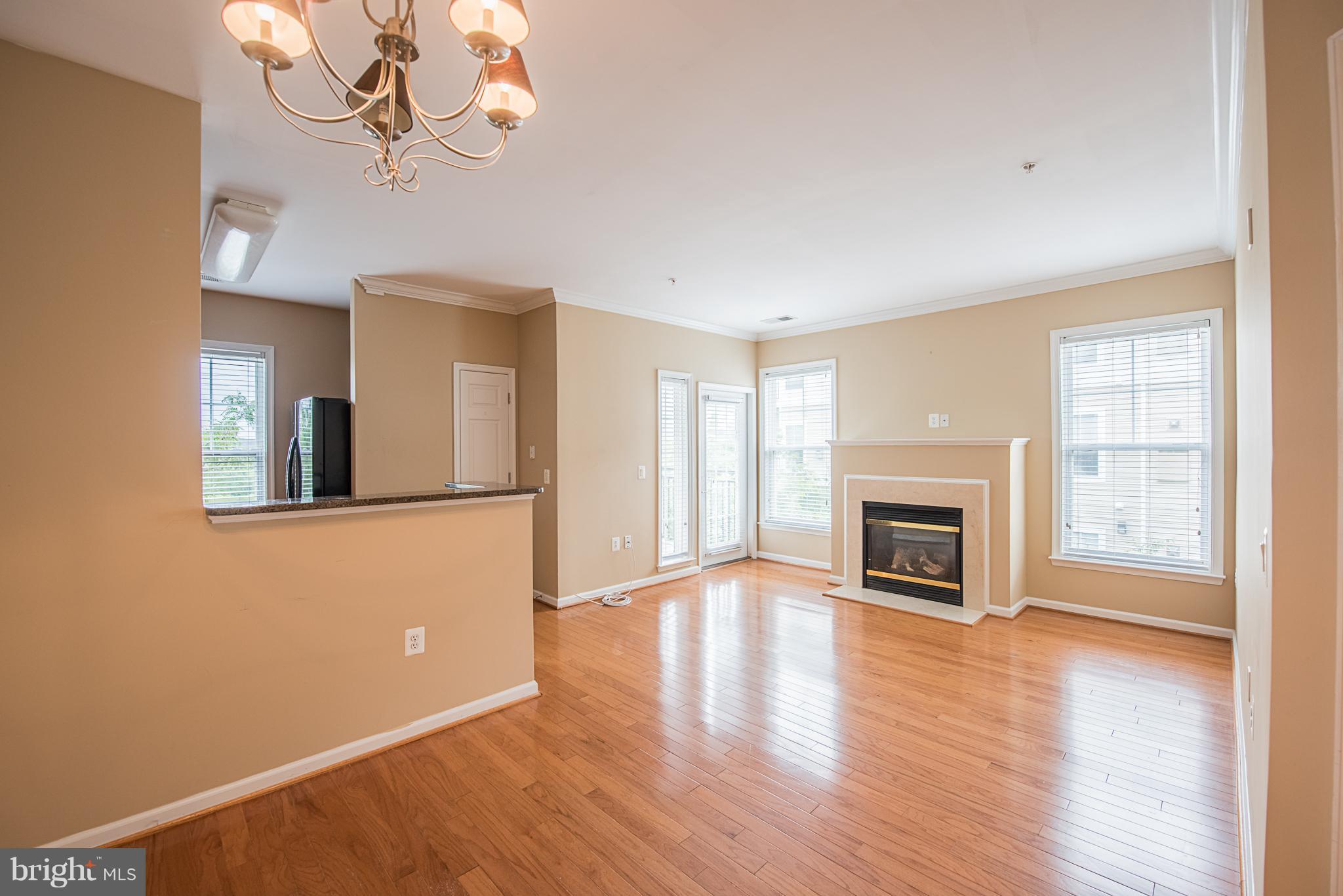 CHANTILLY PARK - Residential Lease