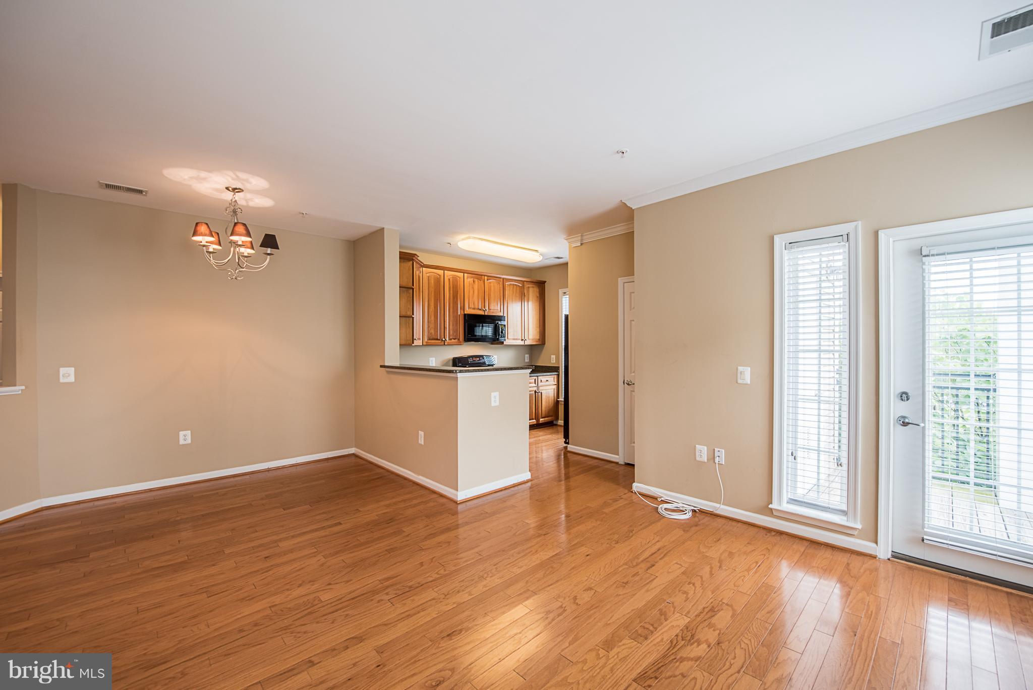 CHANTILLY PARK - Residential Lease