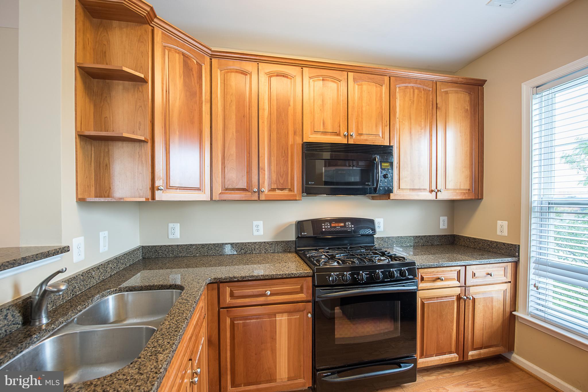 CHANTILLY PARK - Residential Lease