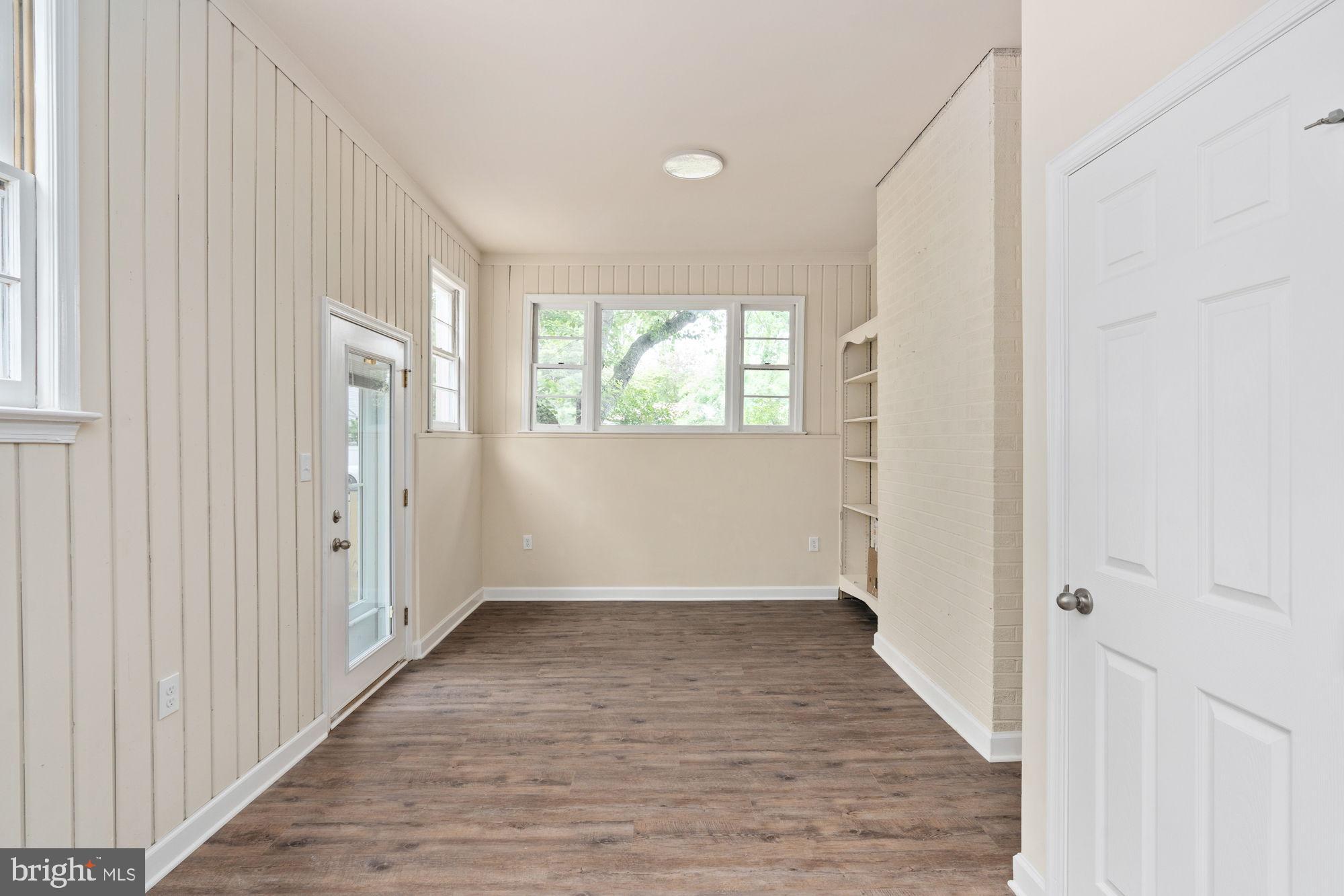 COLLEGE HEIGHTS - Residential