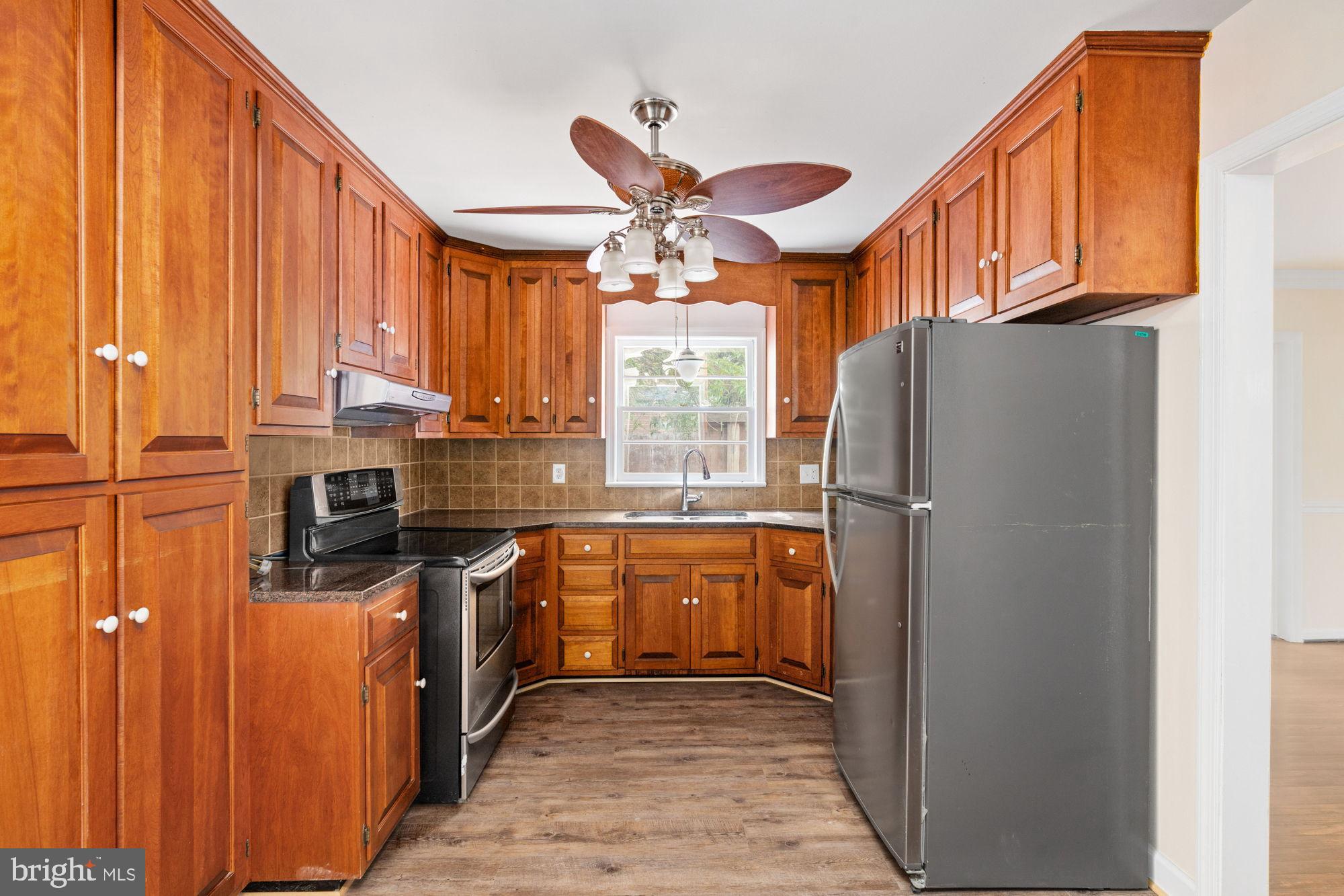 COLLEGE HEIGHTS - Residential