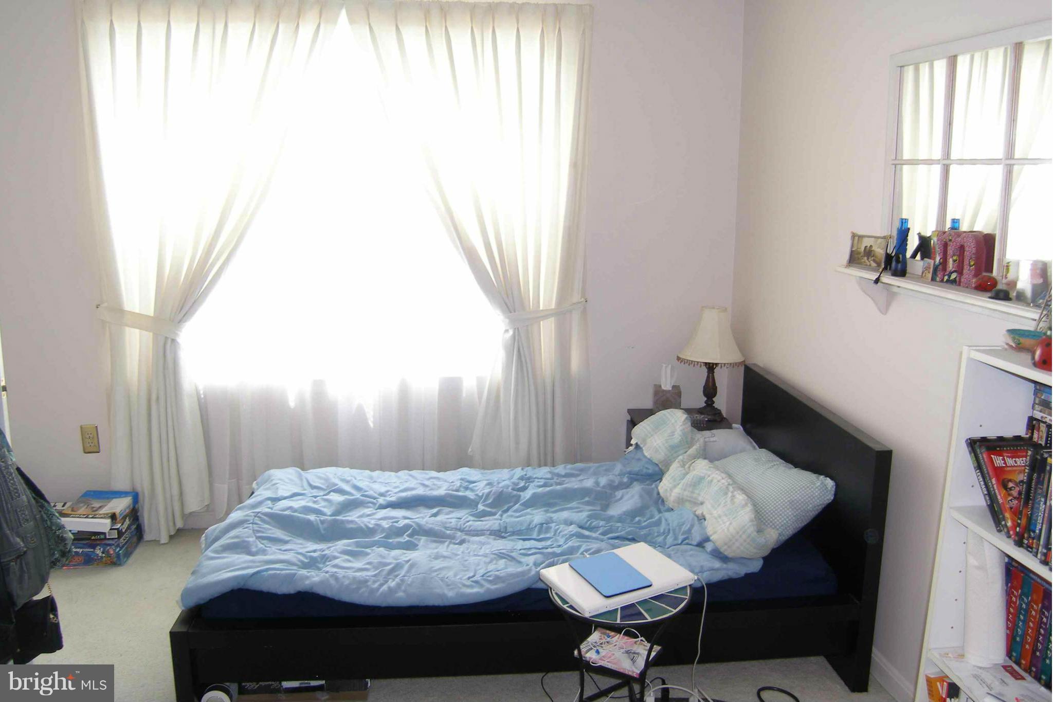 DECOVERLY - Residential Lease