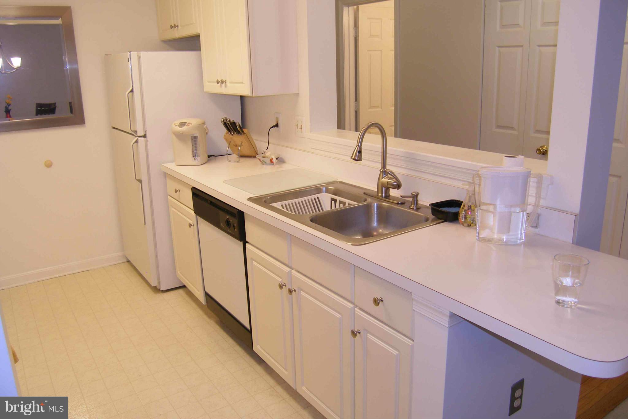 DECOVERLY - Residential Lease