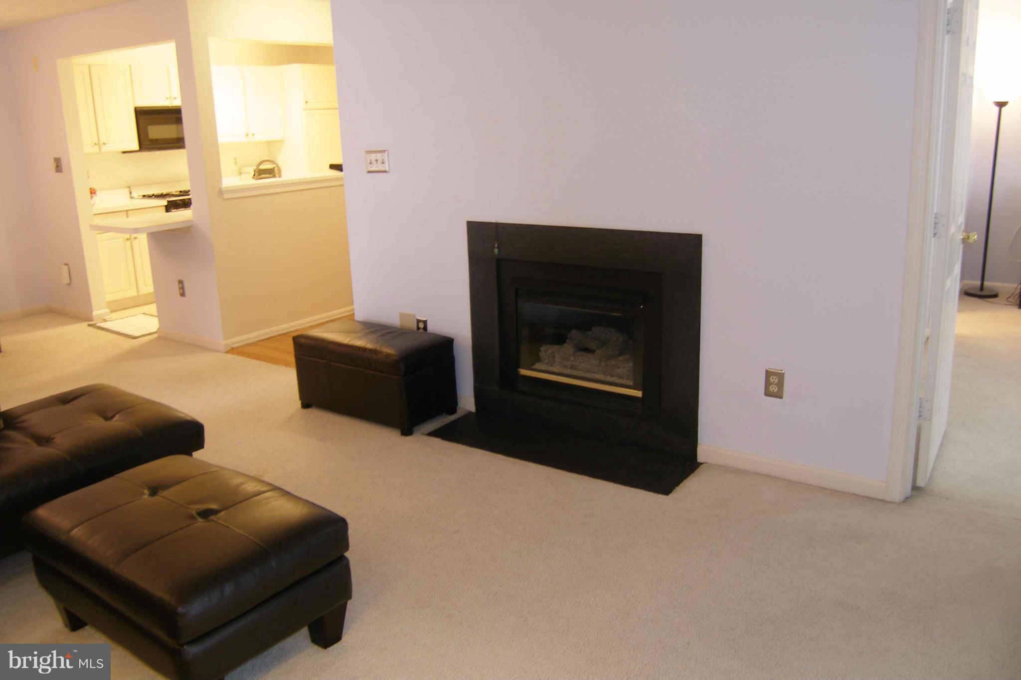 DECOVERLY - Residential Lease