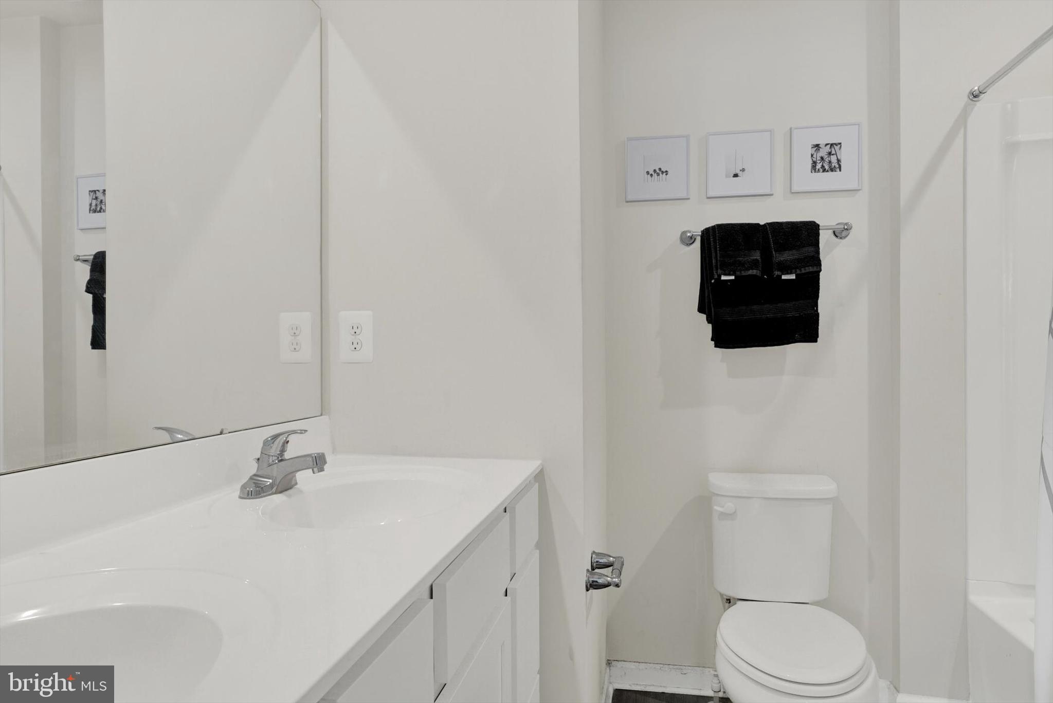 MONTGOMERY VILLAGE - Residential