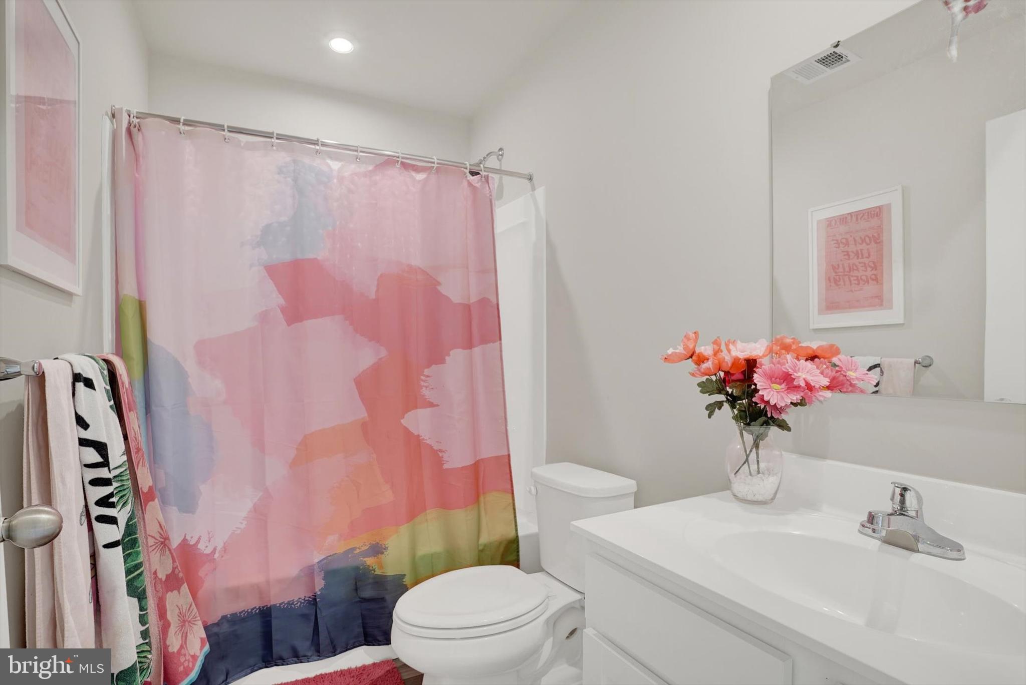 MONTGOMERY VILLAGE - Residential