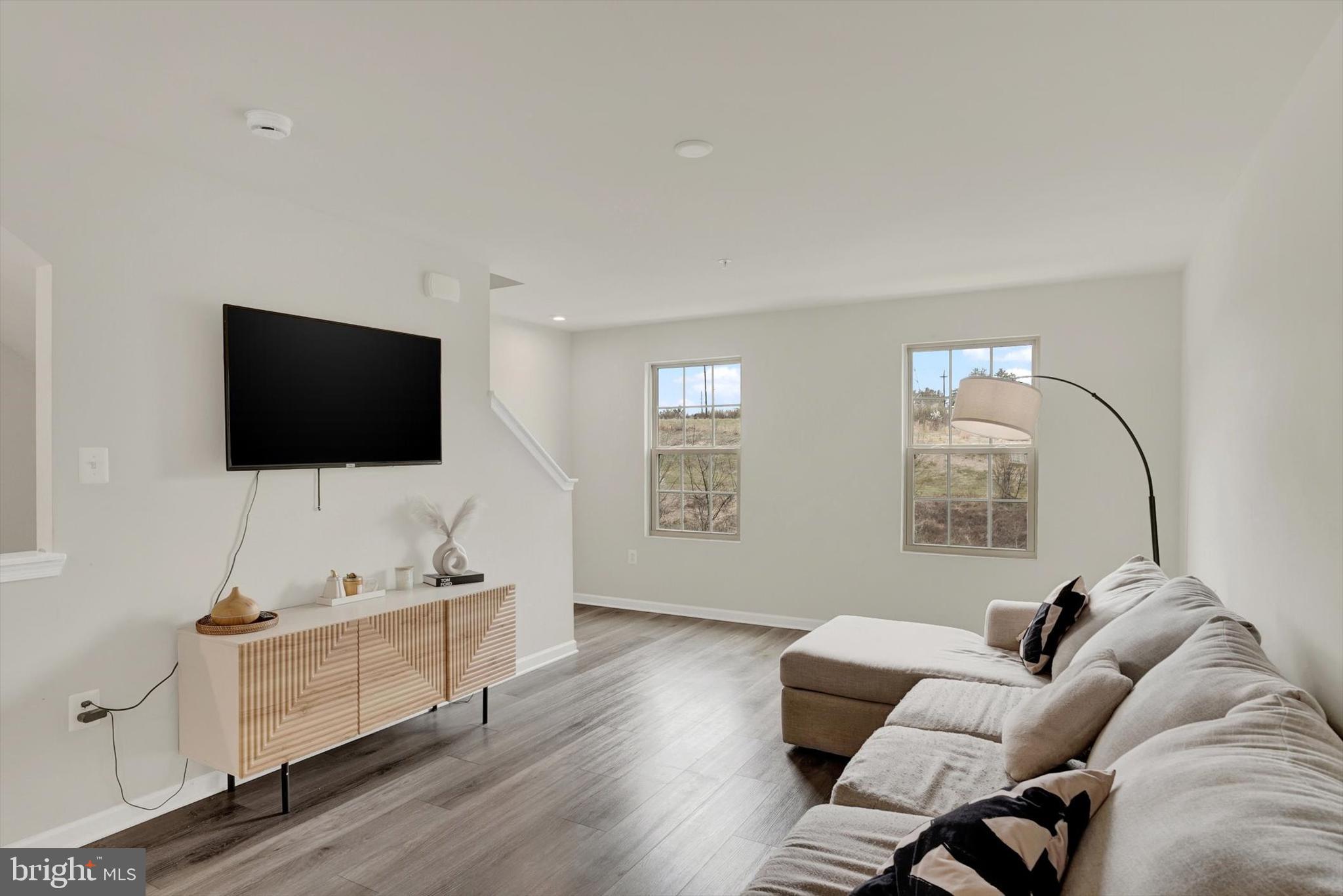 MONTGOMERY VILLAGE - Residential