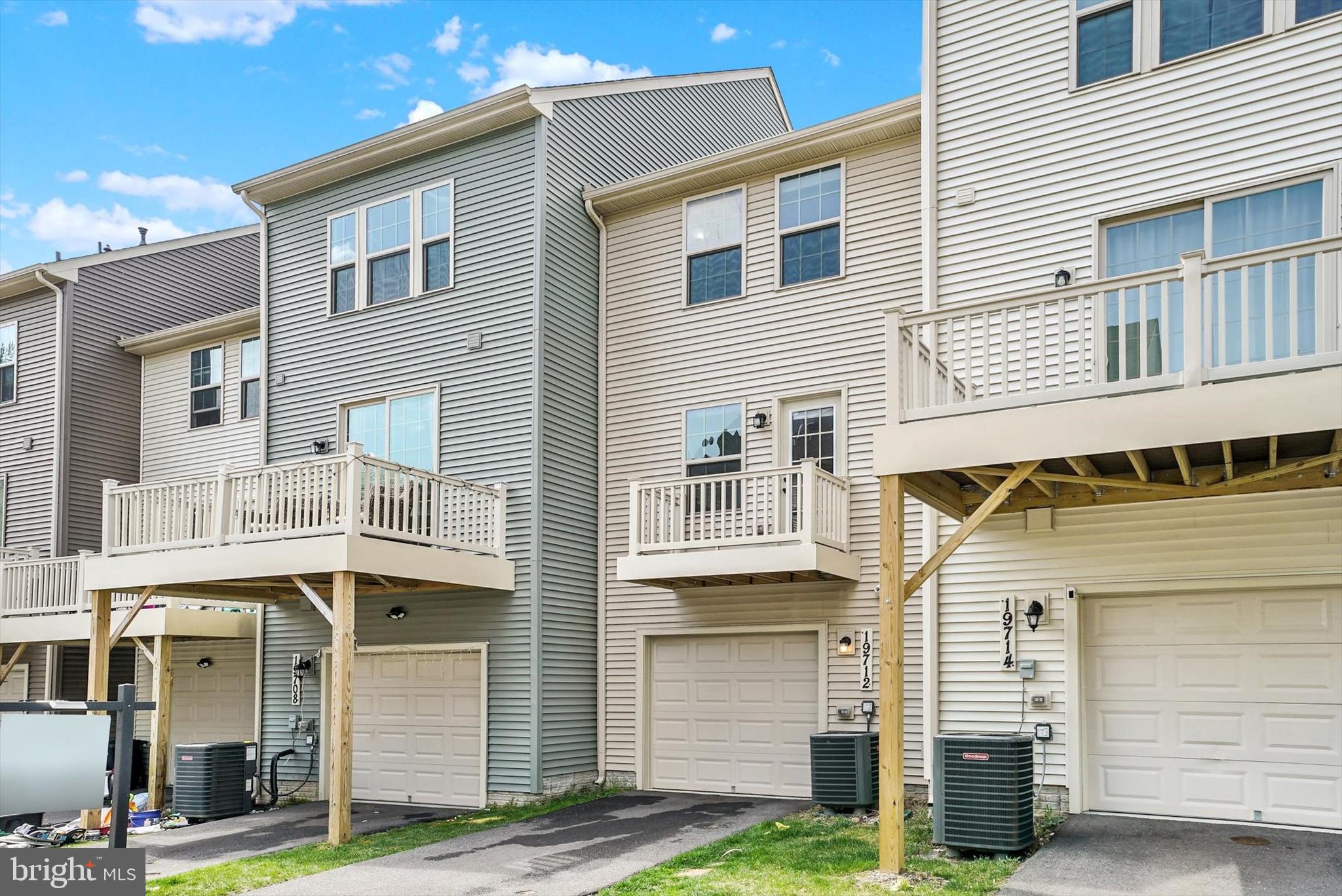 MONTGOMERY VILLAGE - Residential