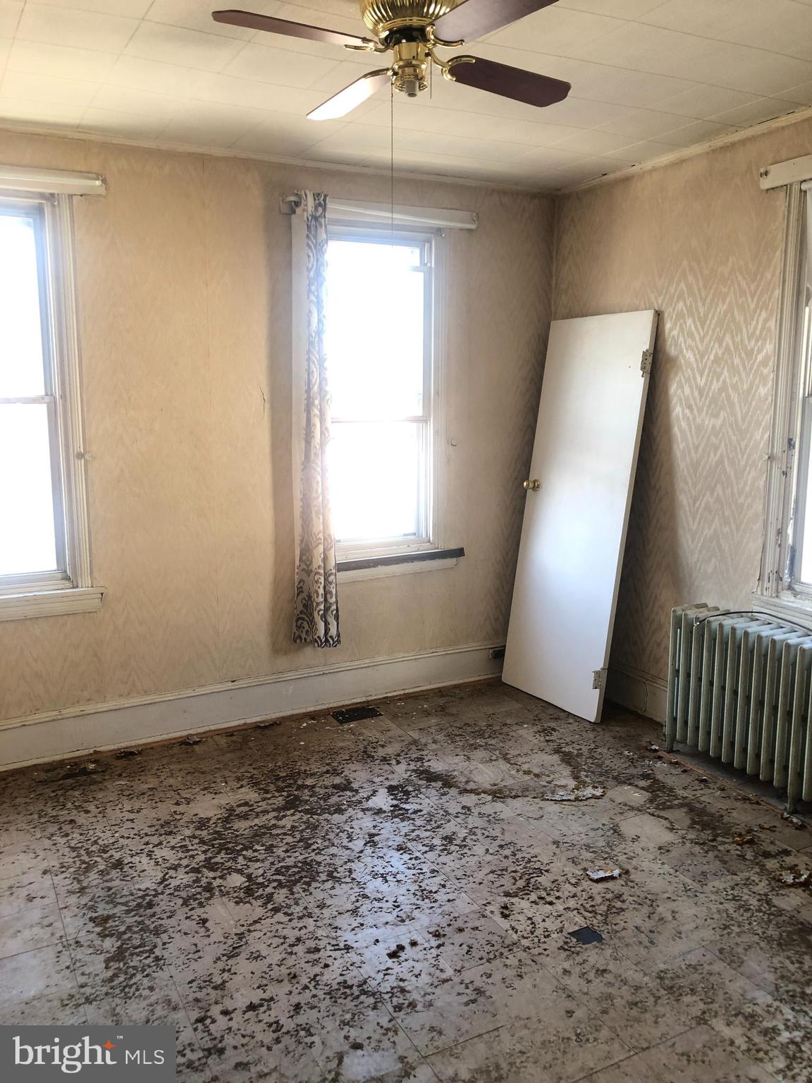 PORT RICHMOND - Residential