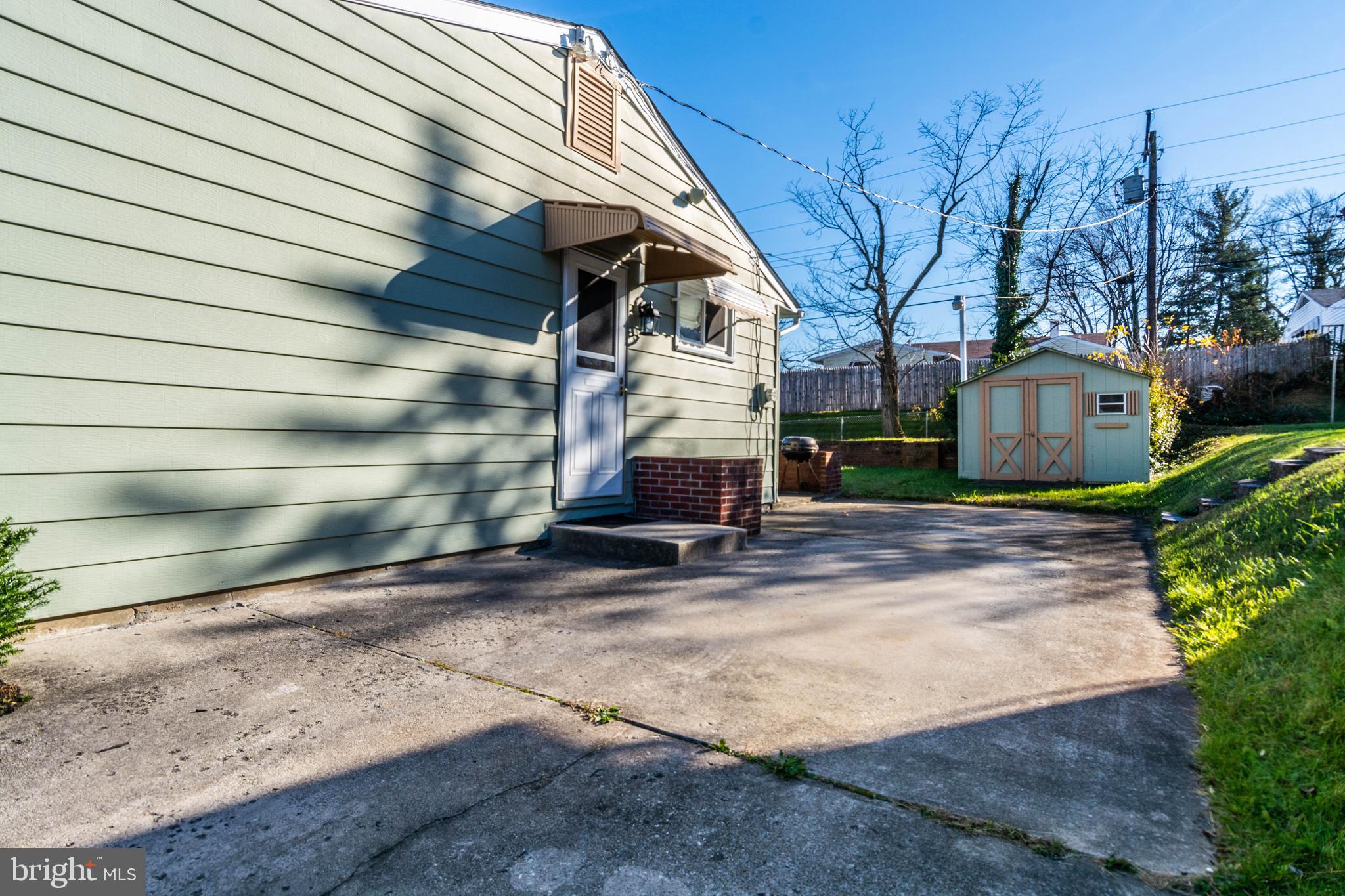 FRANKFORD - Residential