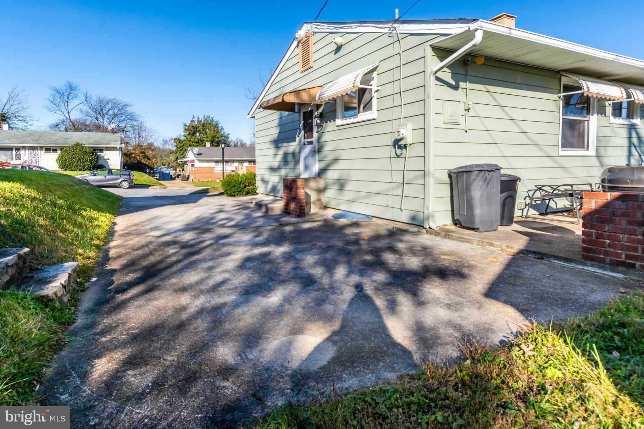 FRANKFORD - Residential