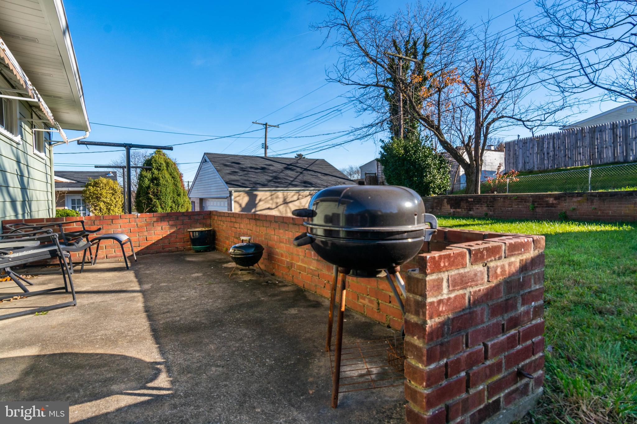 FRANKFORD - Residential