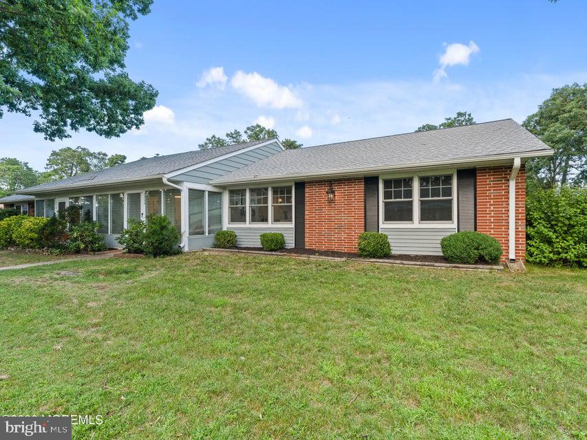 Photo of 681 - B New Castle Court, LAKEWOOD, NJ 08701 (MLS # NJOC2044334)